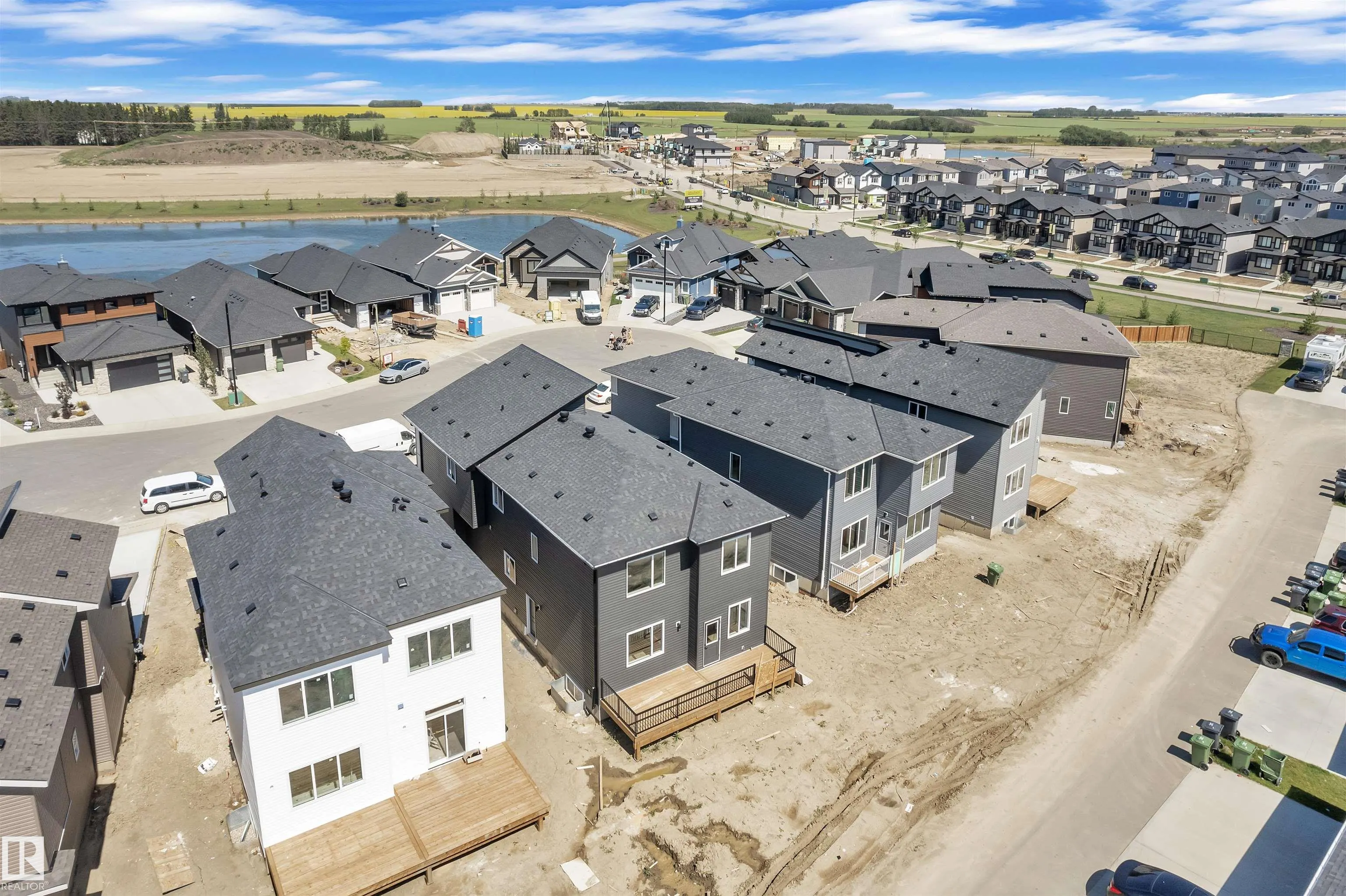 121 Lilac Close