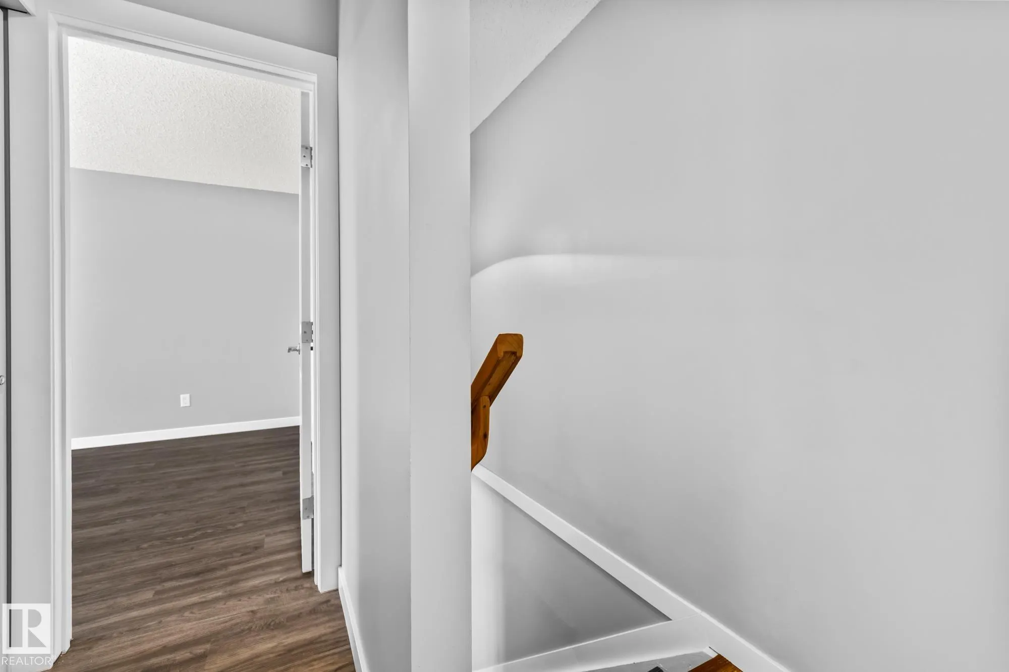 2B CLAREVIEW Village