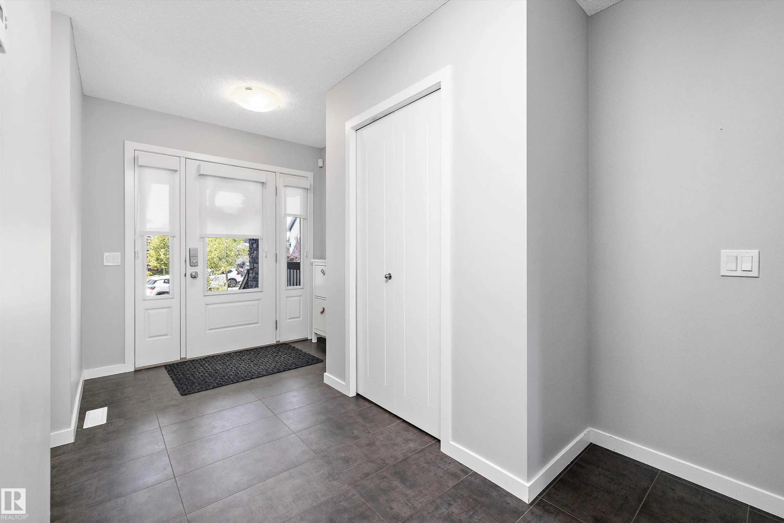 7 James Crescent