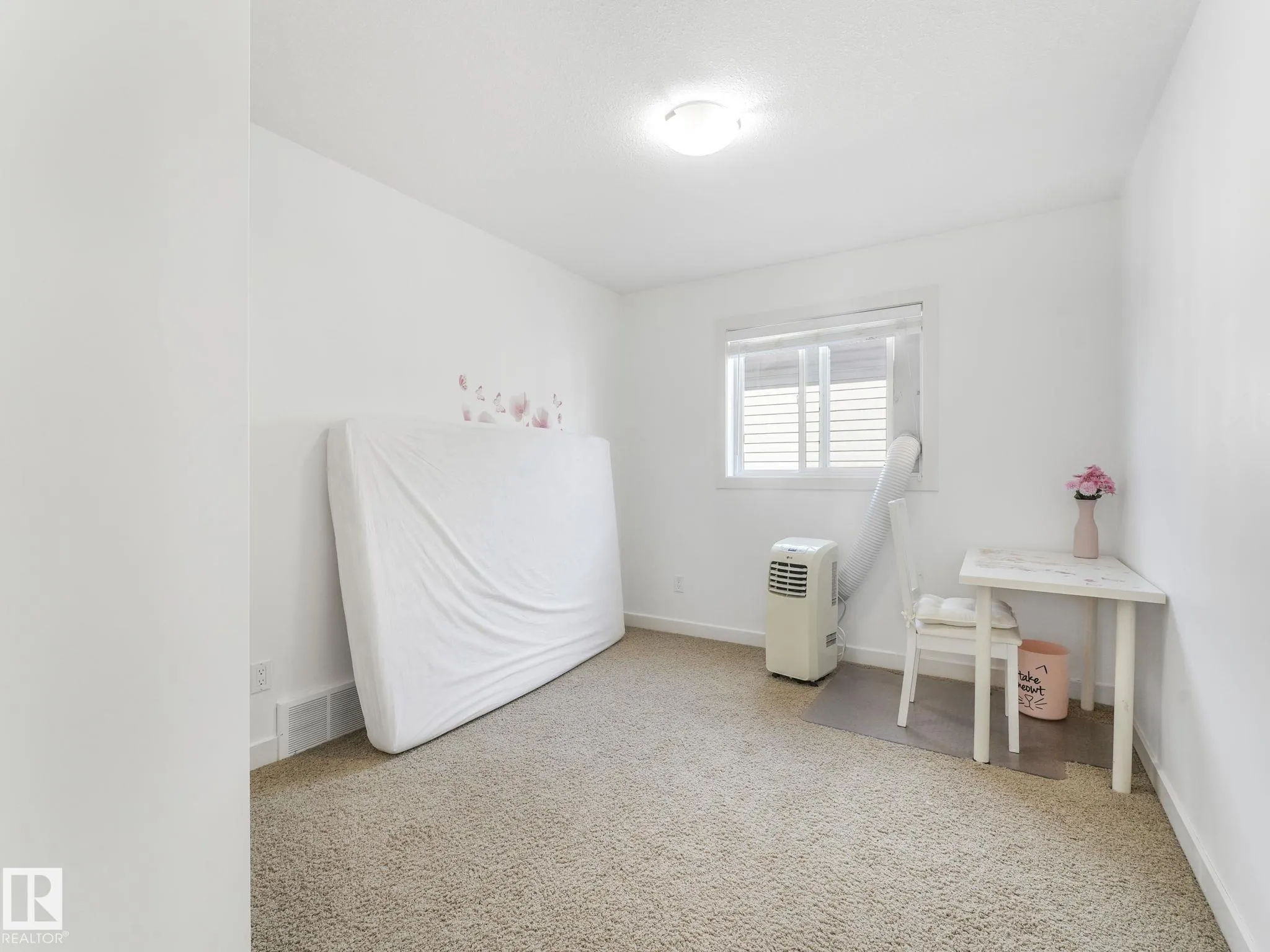 1004 SECORD Promenade