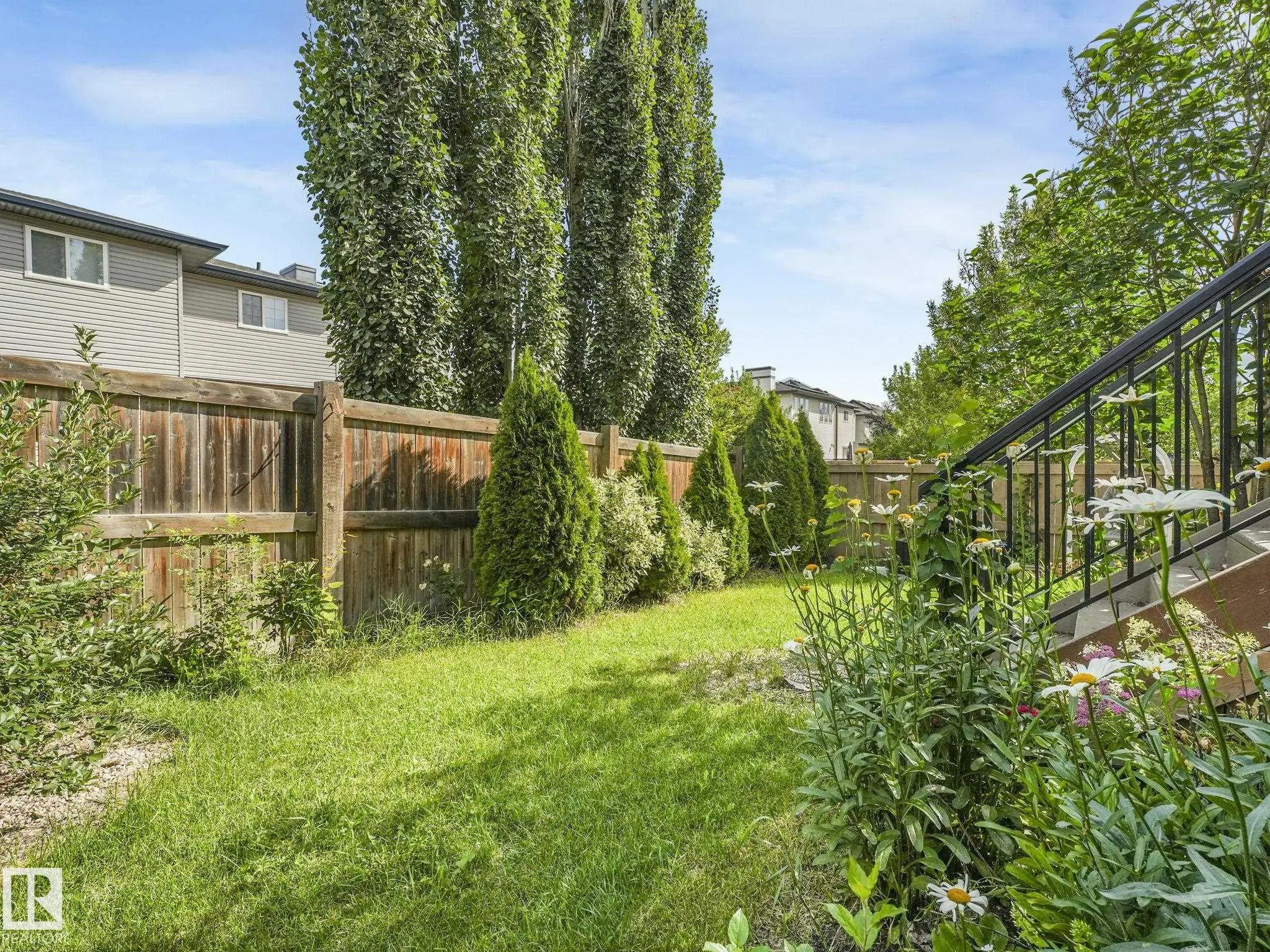 1004 SECORD Promenade