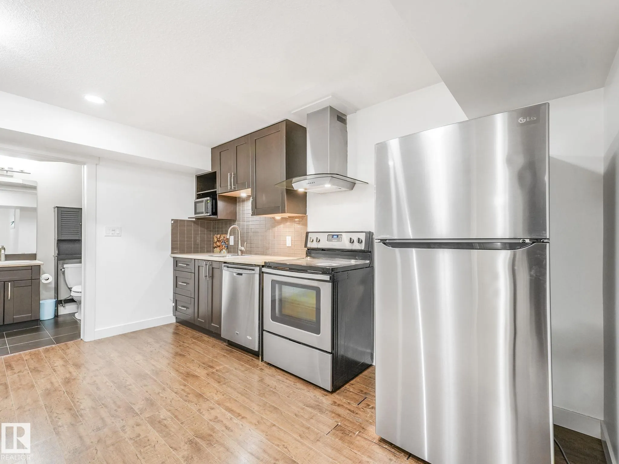 1004 SECORD Promenade