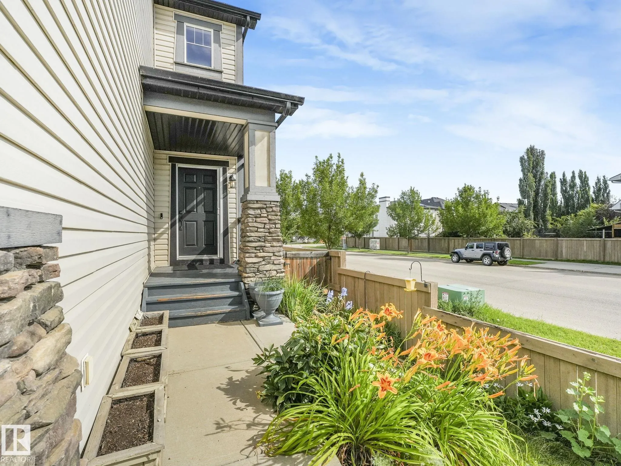 1004 SECORD Promenade