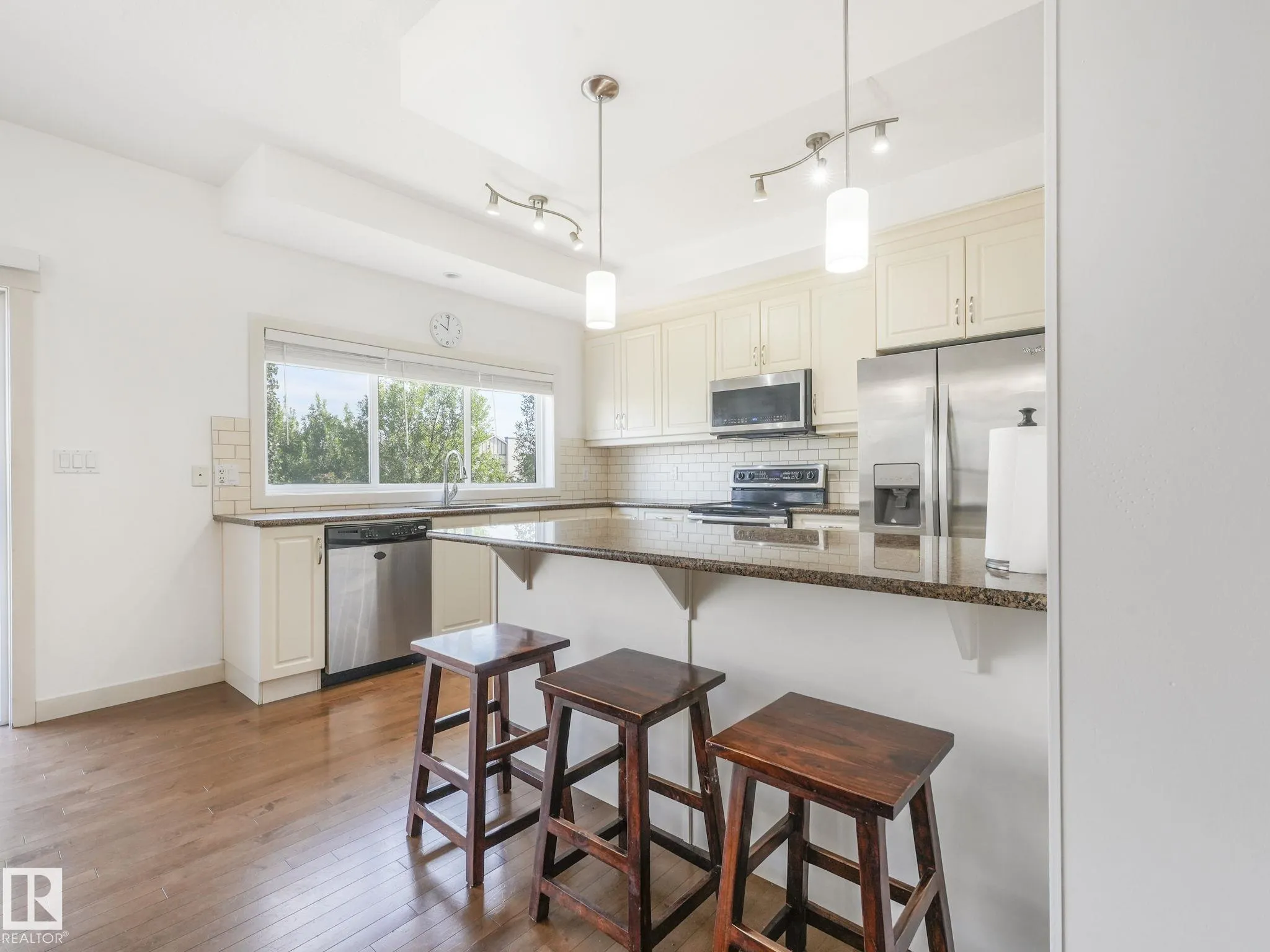 1004 SECORD Promenade