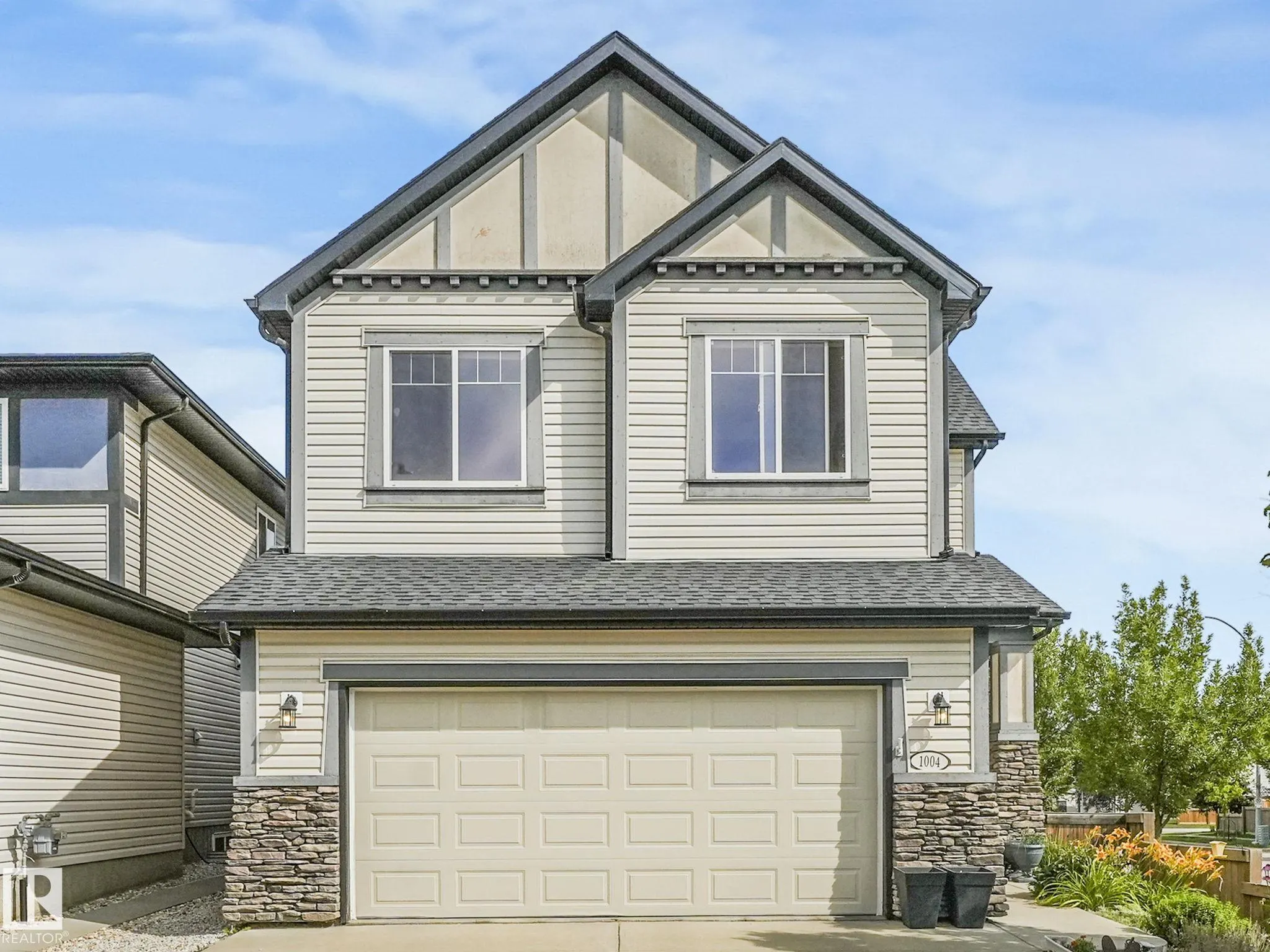 1004 SECORD Promenade