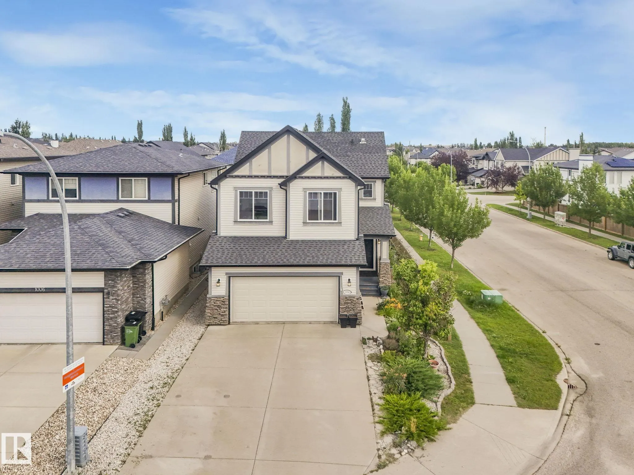 1004 SECORD Promenade
