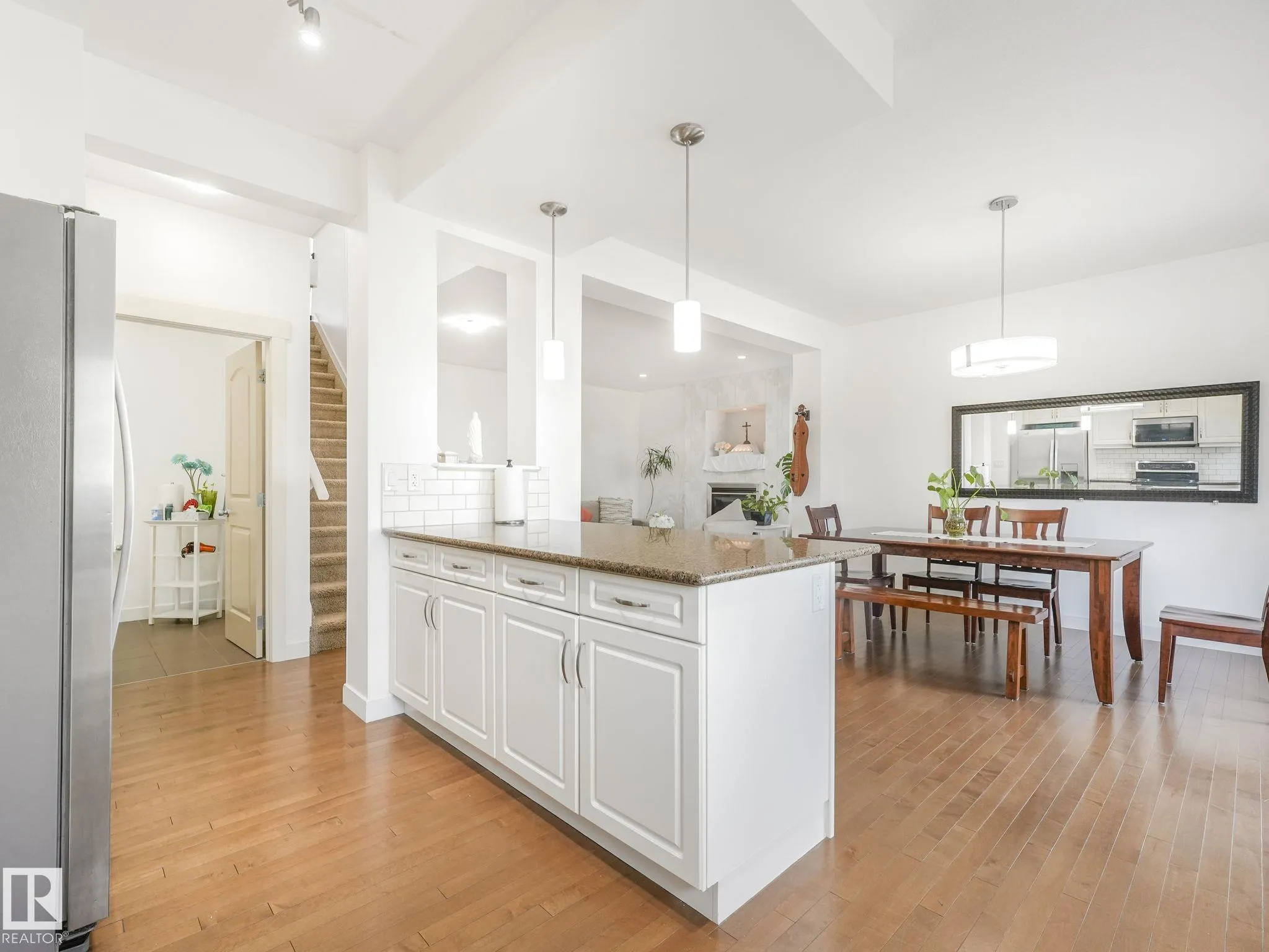 1004 SECORD Promenade
