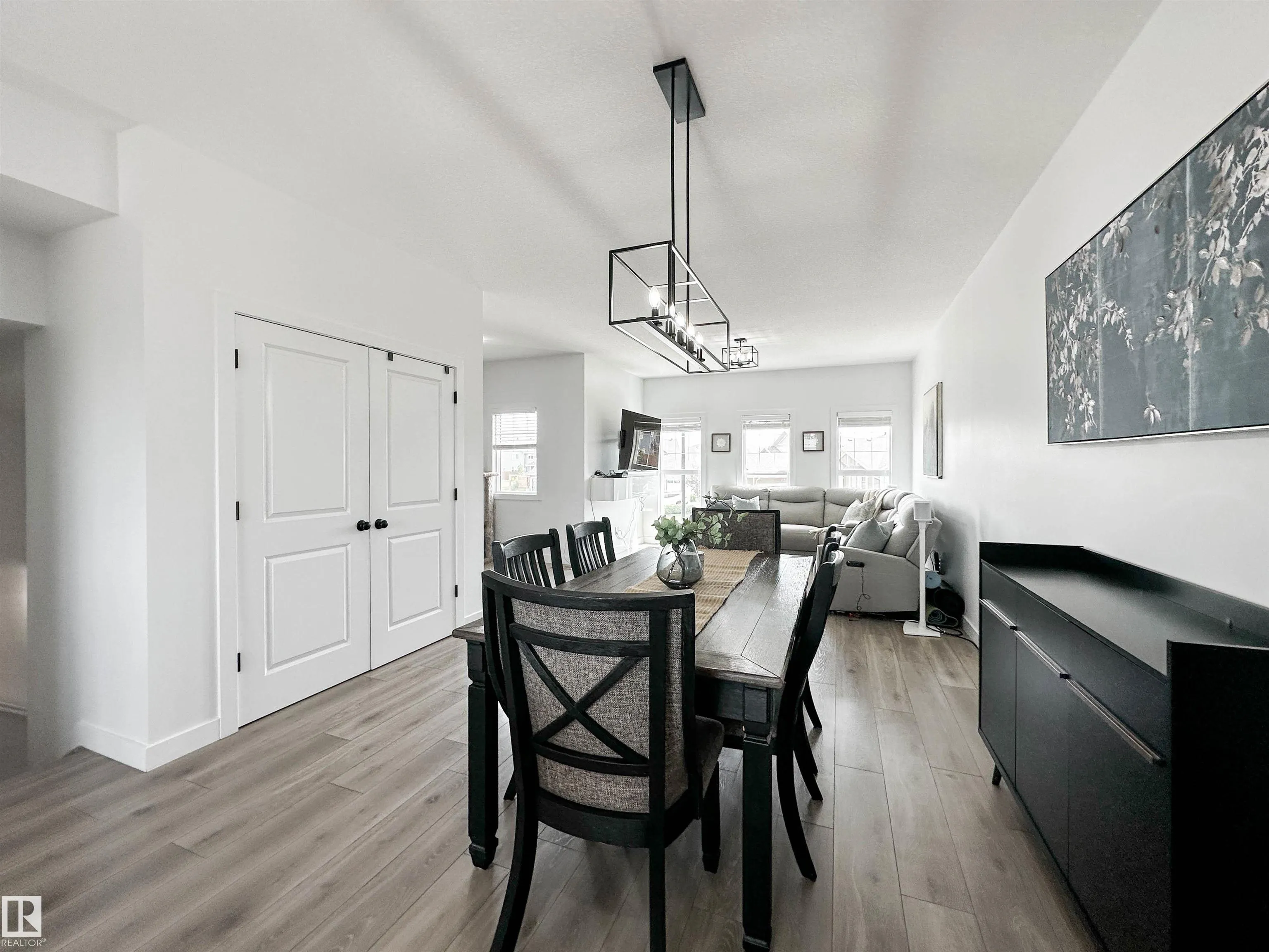 13 JOYAL Way