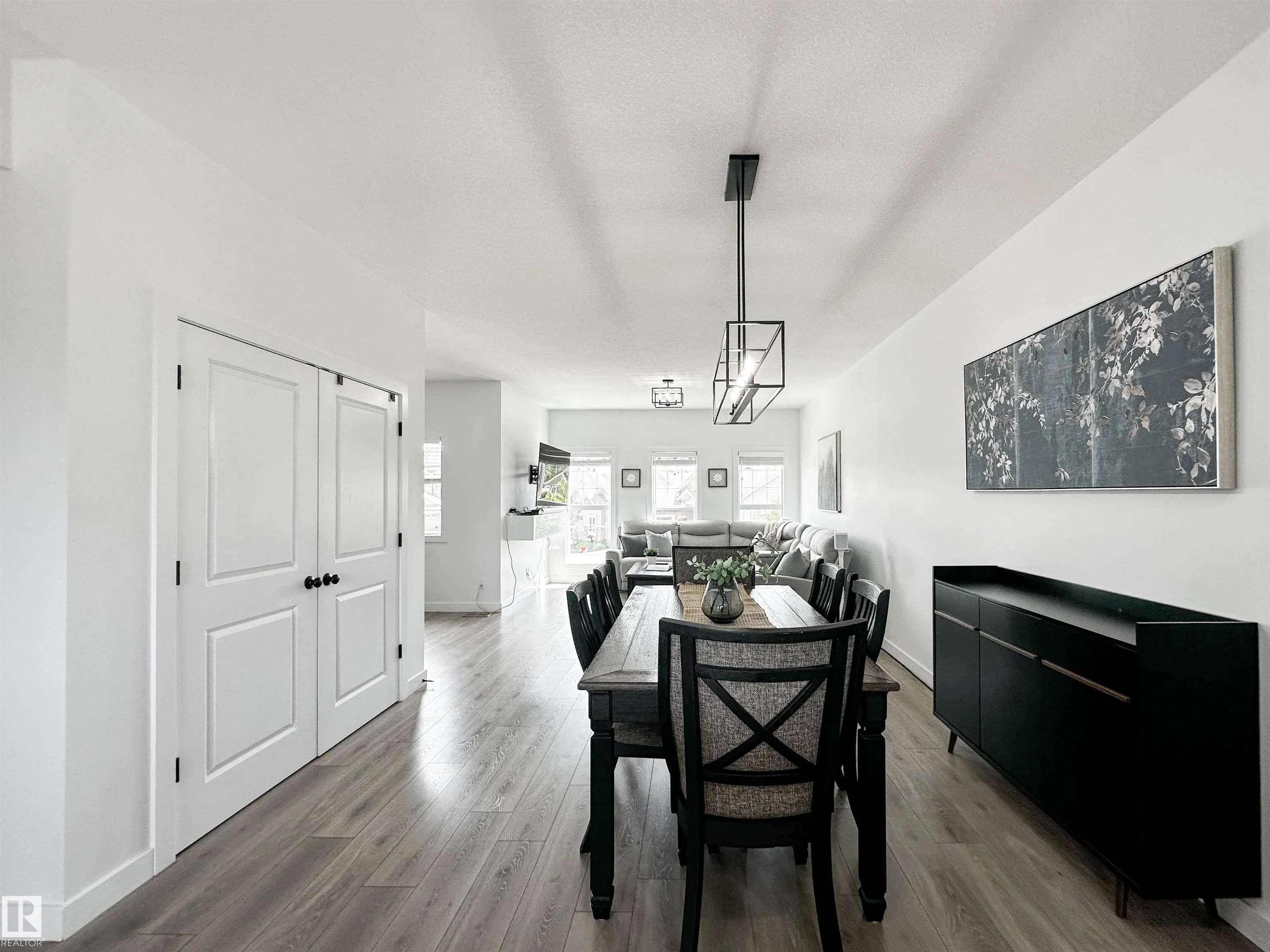 13 JOYAL Way