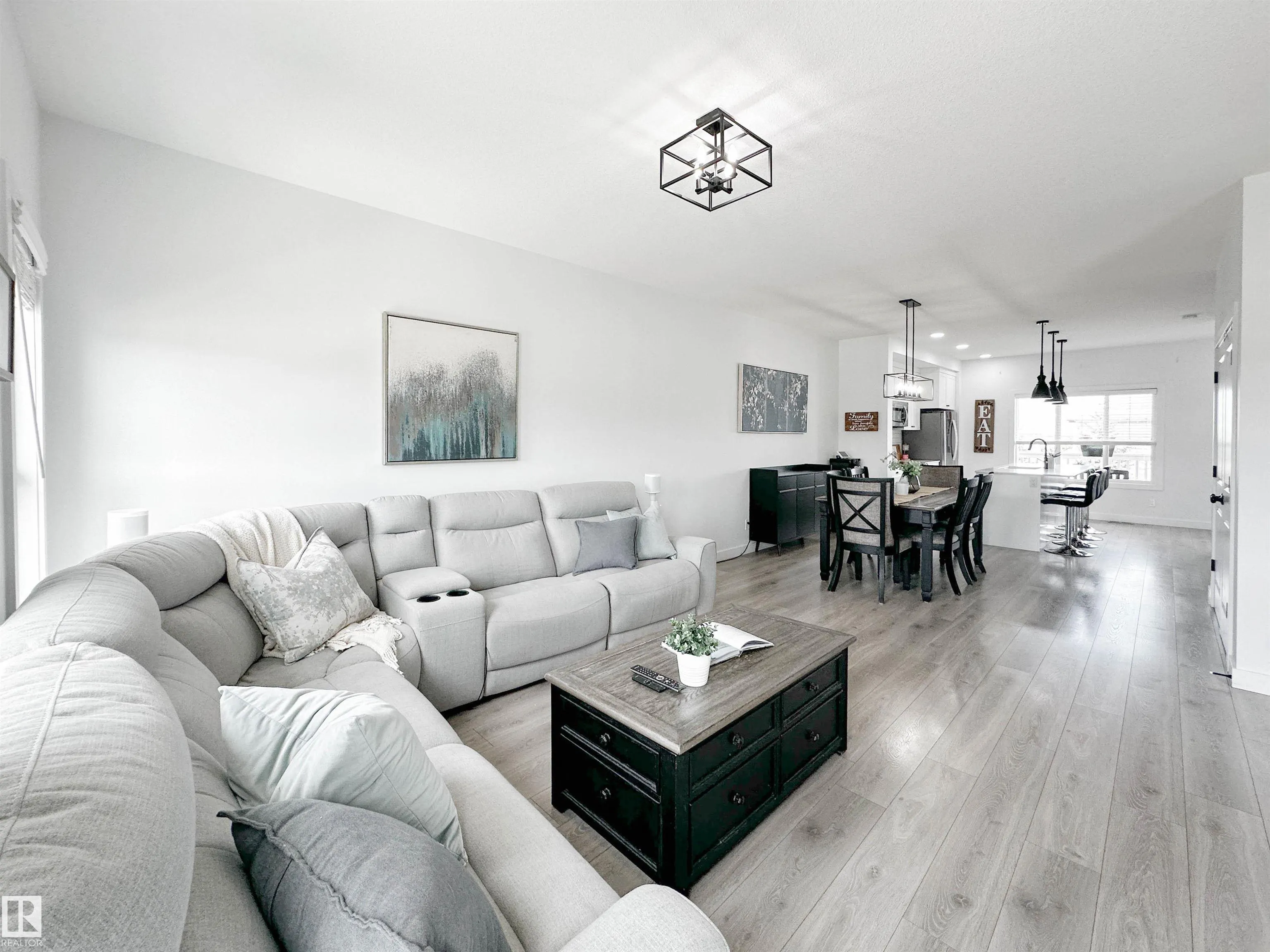 13 JOYAL Way