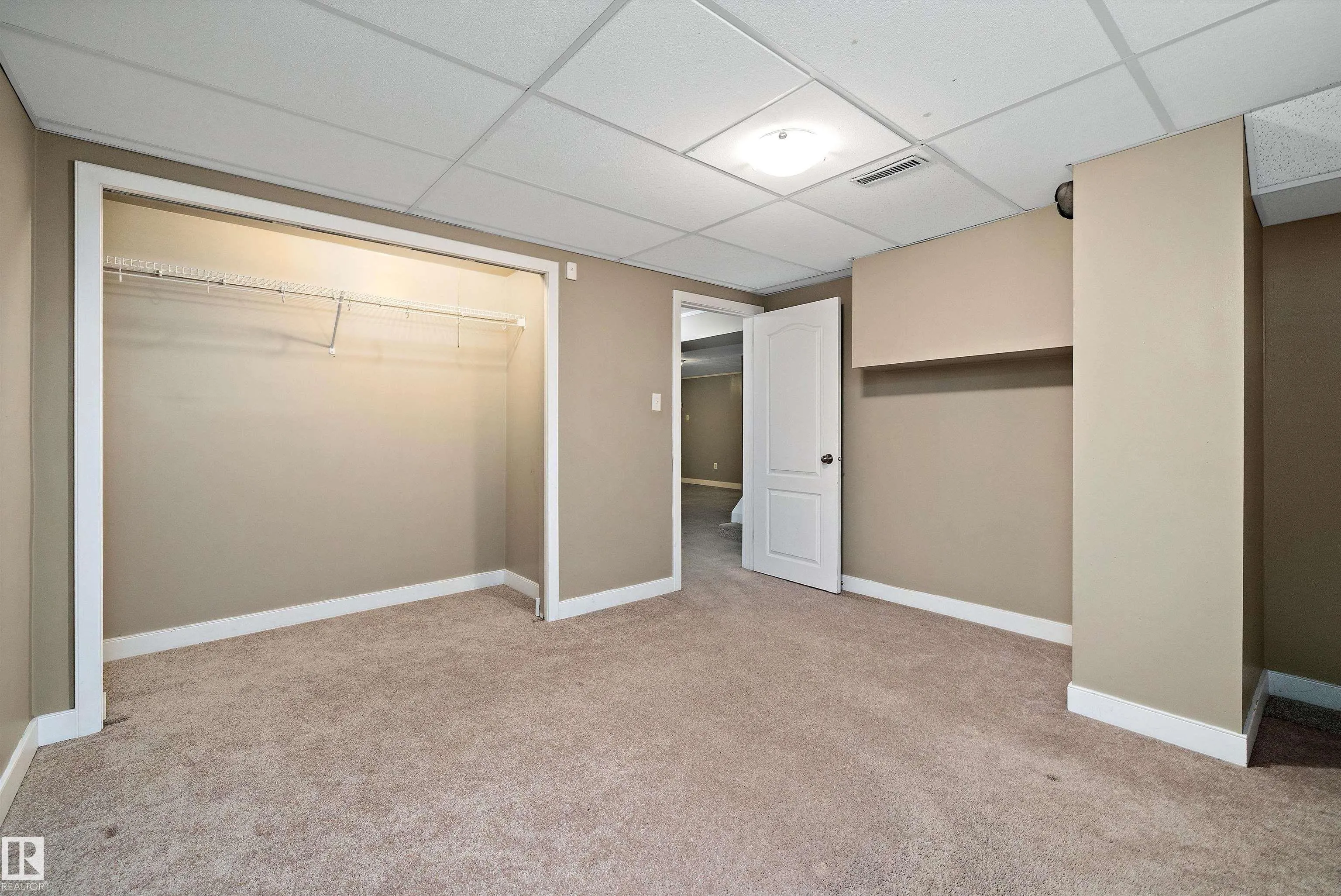 10607 149 Street