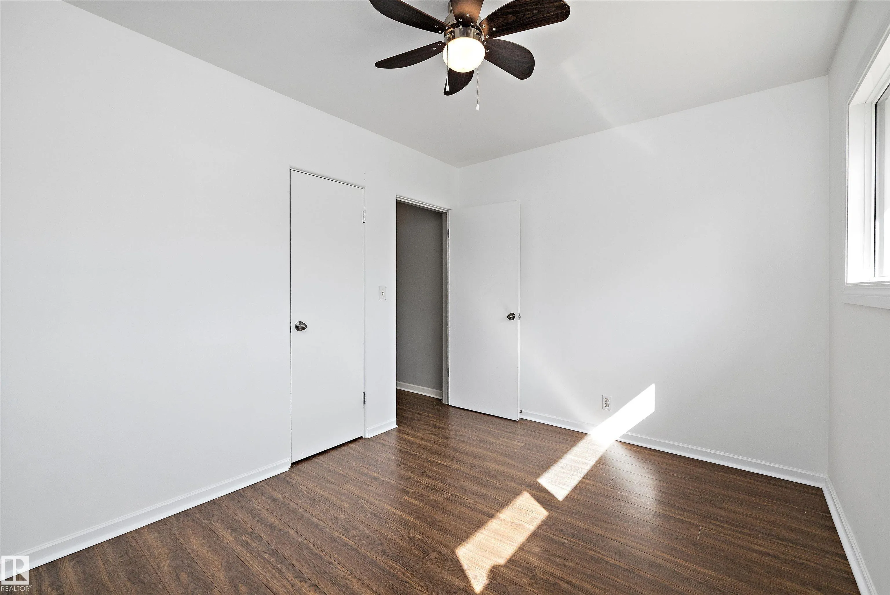 10607 149 Street