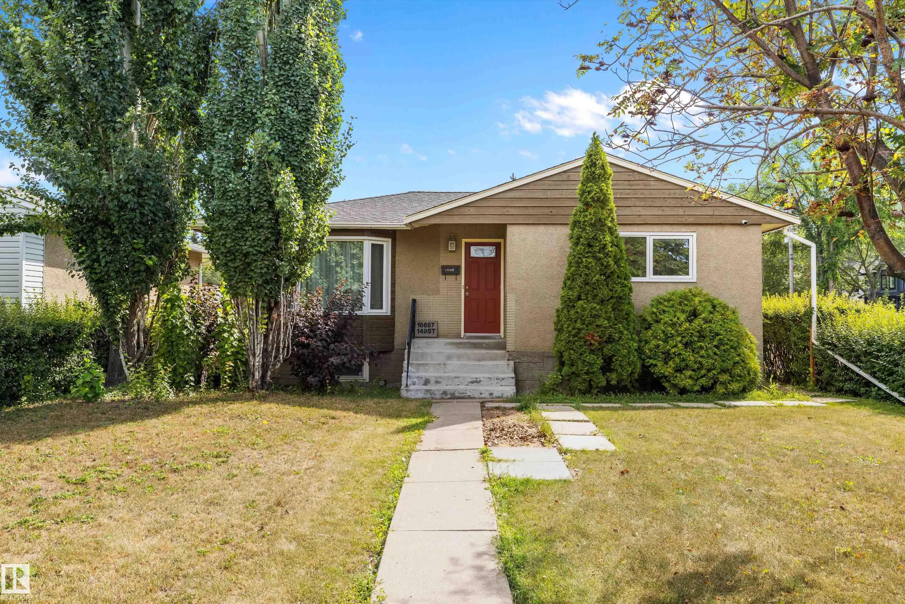 10607 149 Street