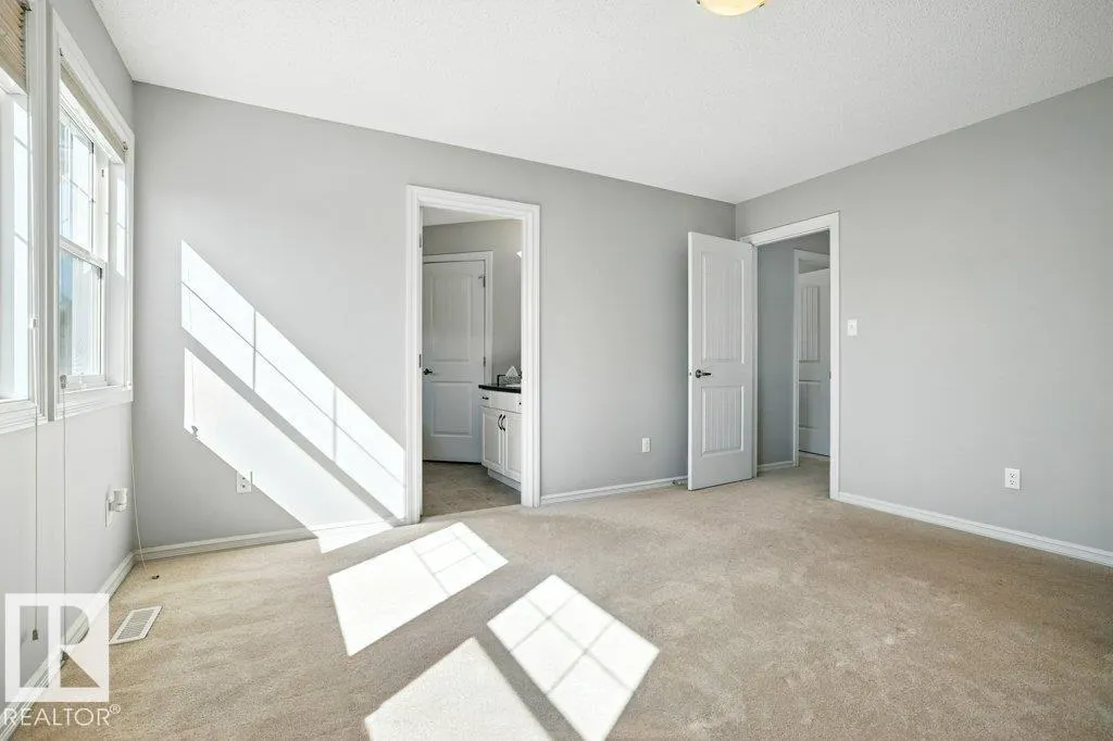 1515 TOWNE CENTRE Boulevard