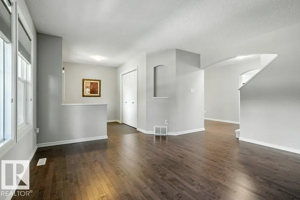 1515 TOWNE CENTRE Boulevard