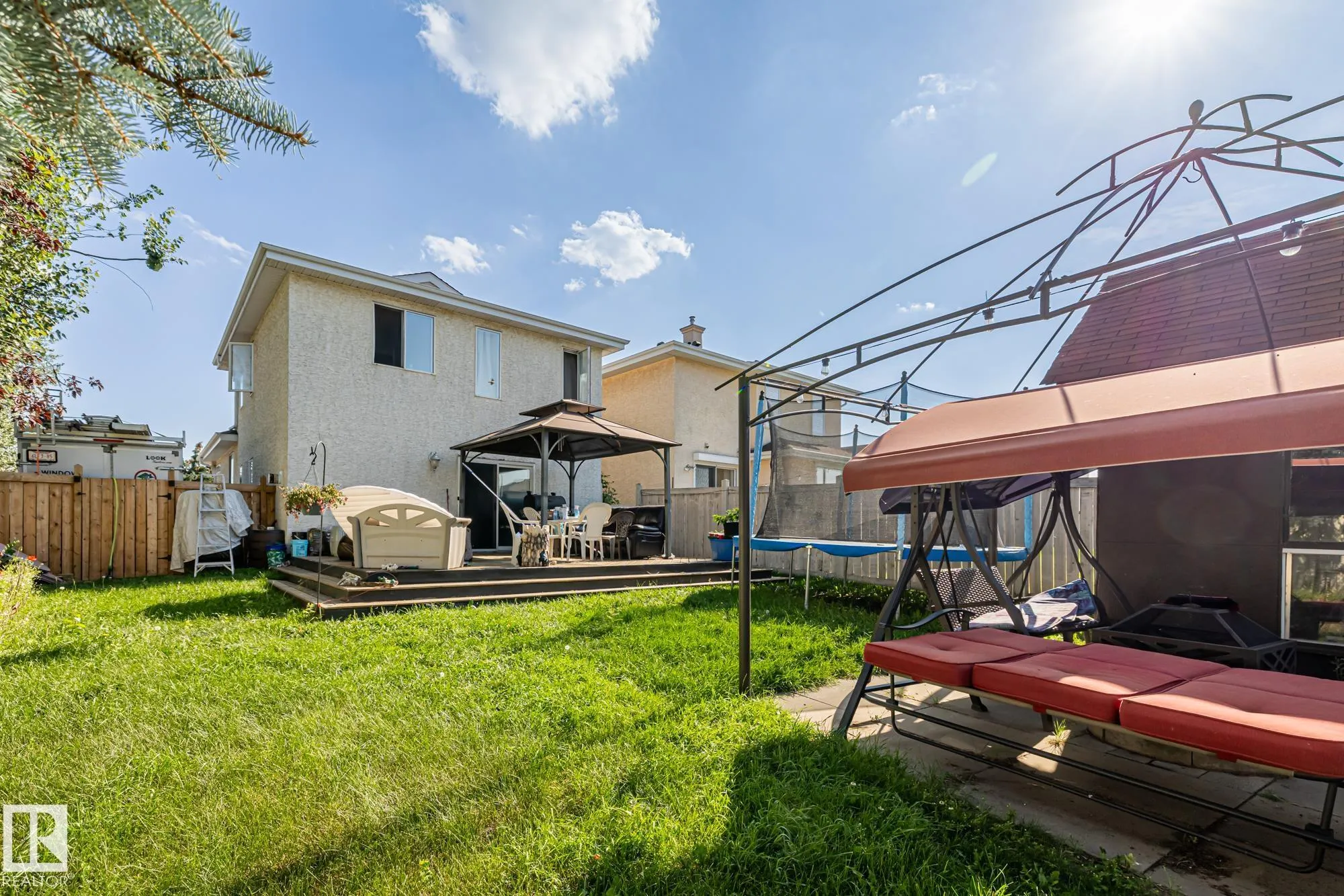 329 RIVER Point