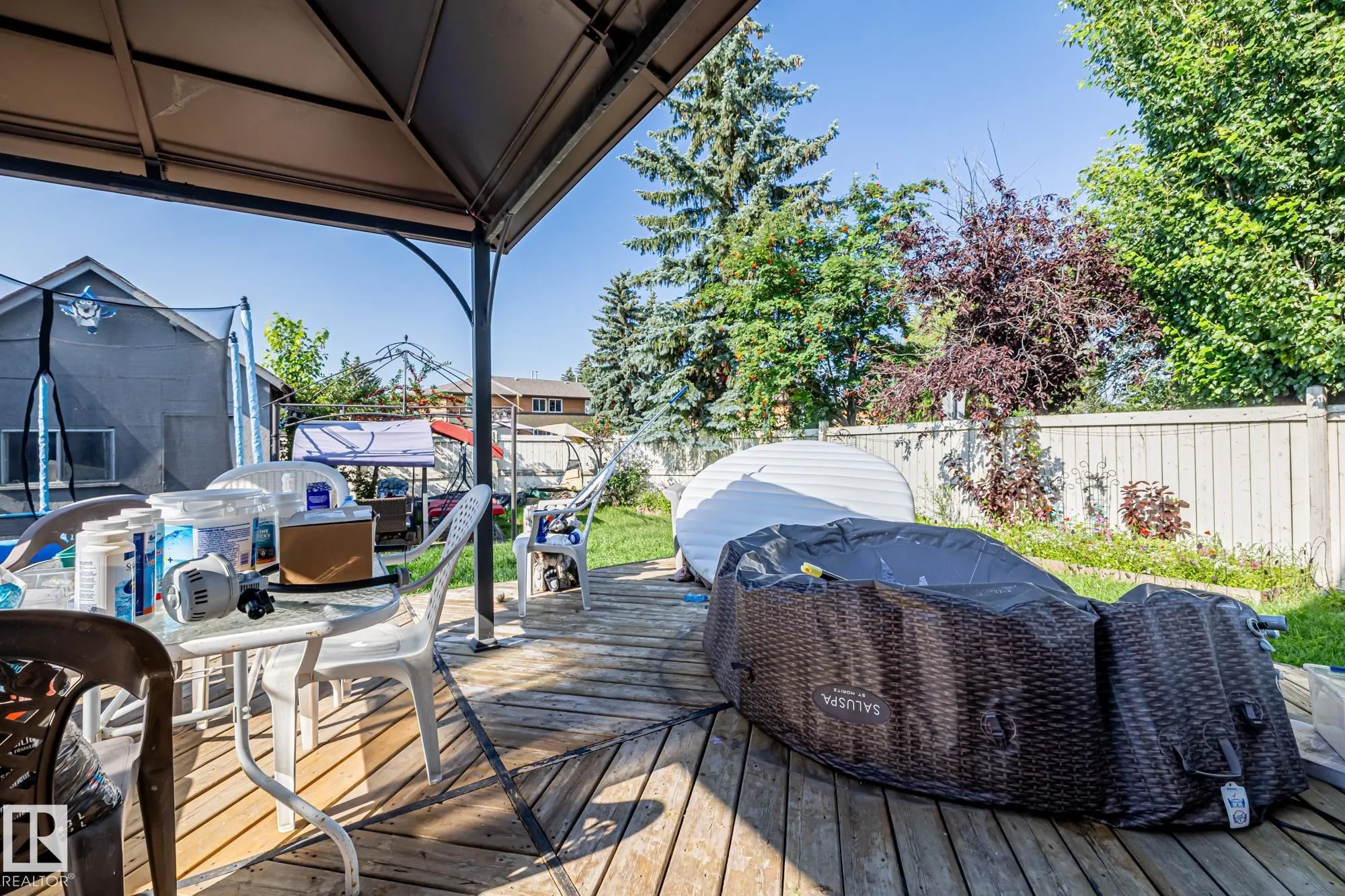 329 RIVER Point