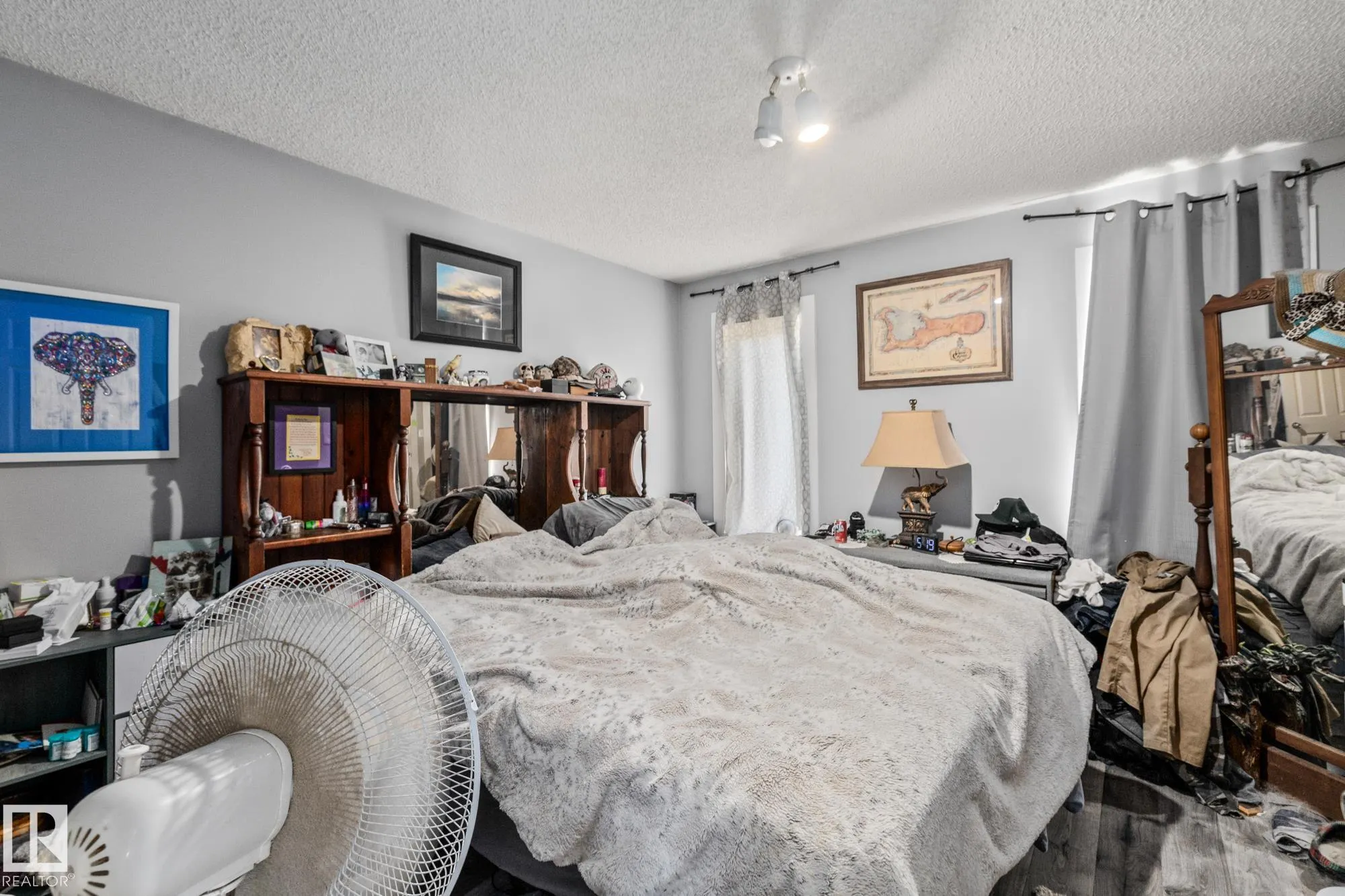 329 RIVER Point