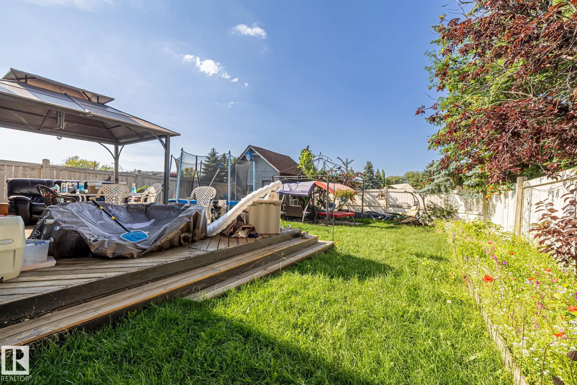 329 RIVER Point