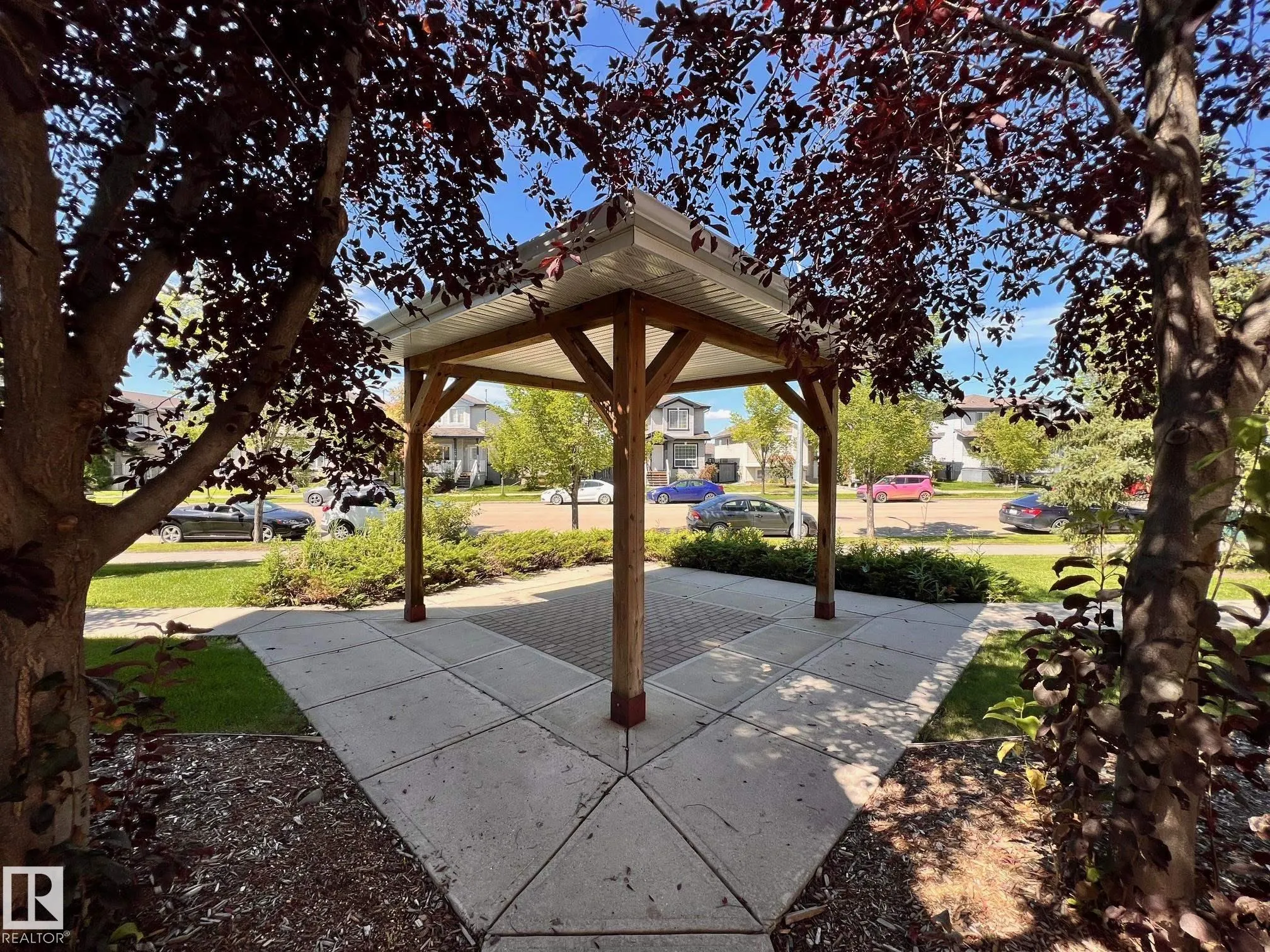 164 BRIDGEPORT Boulevard