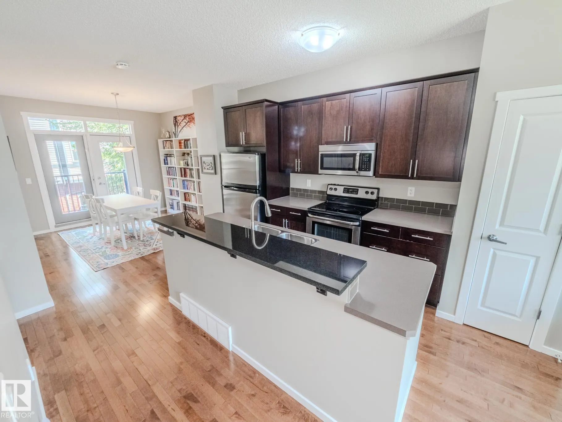 603 WATT Boulevard
