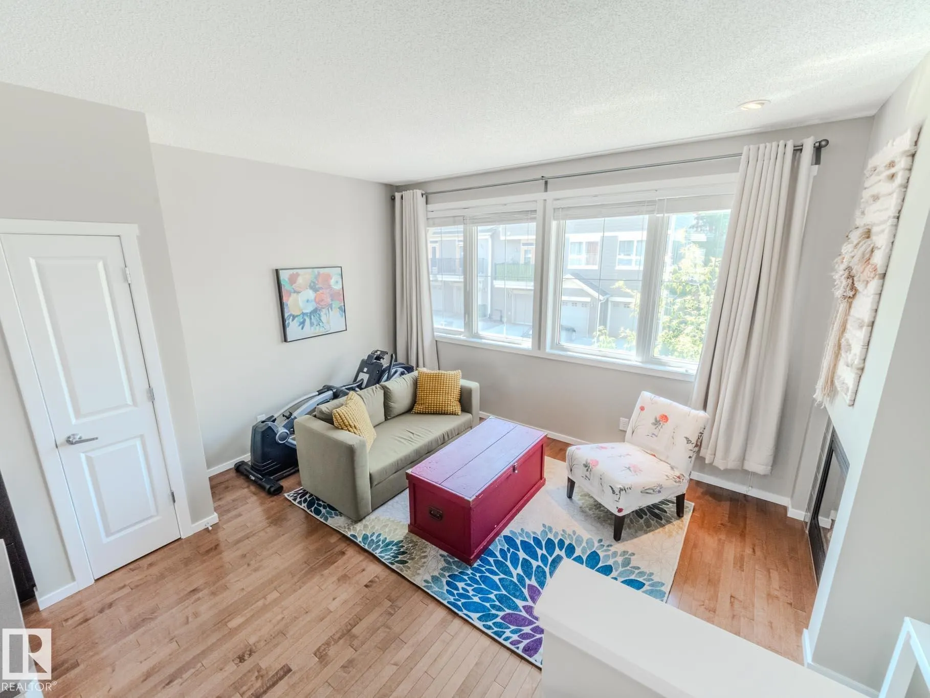 603 WATT Boulevard