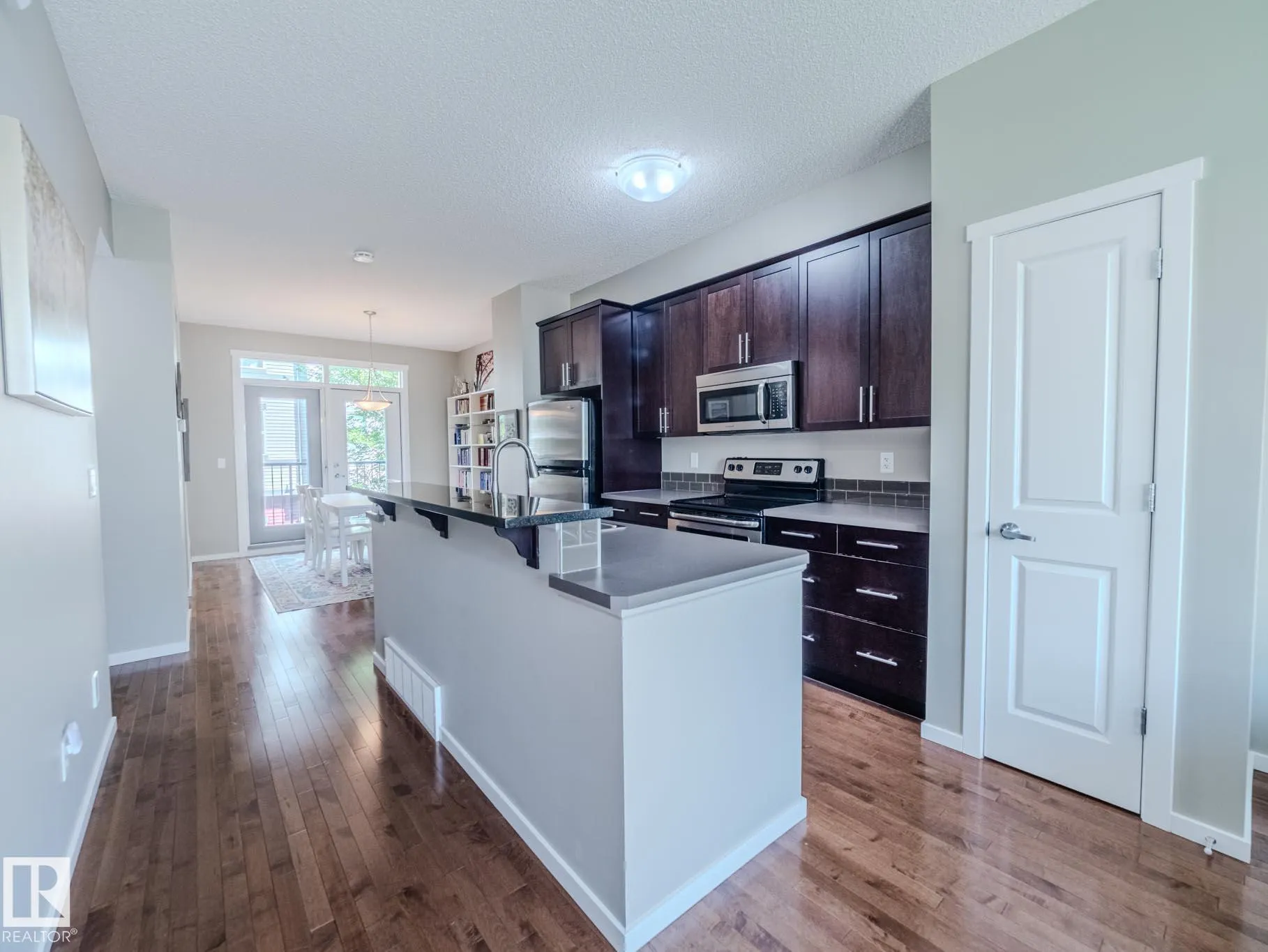 603 WATT Boulevard