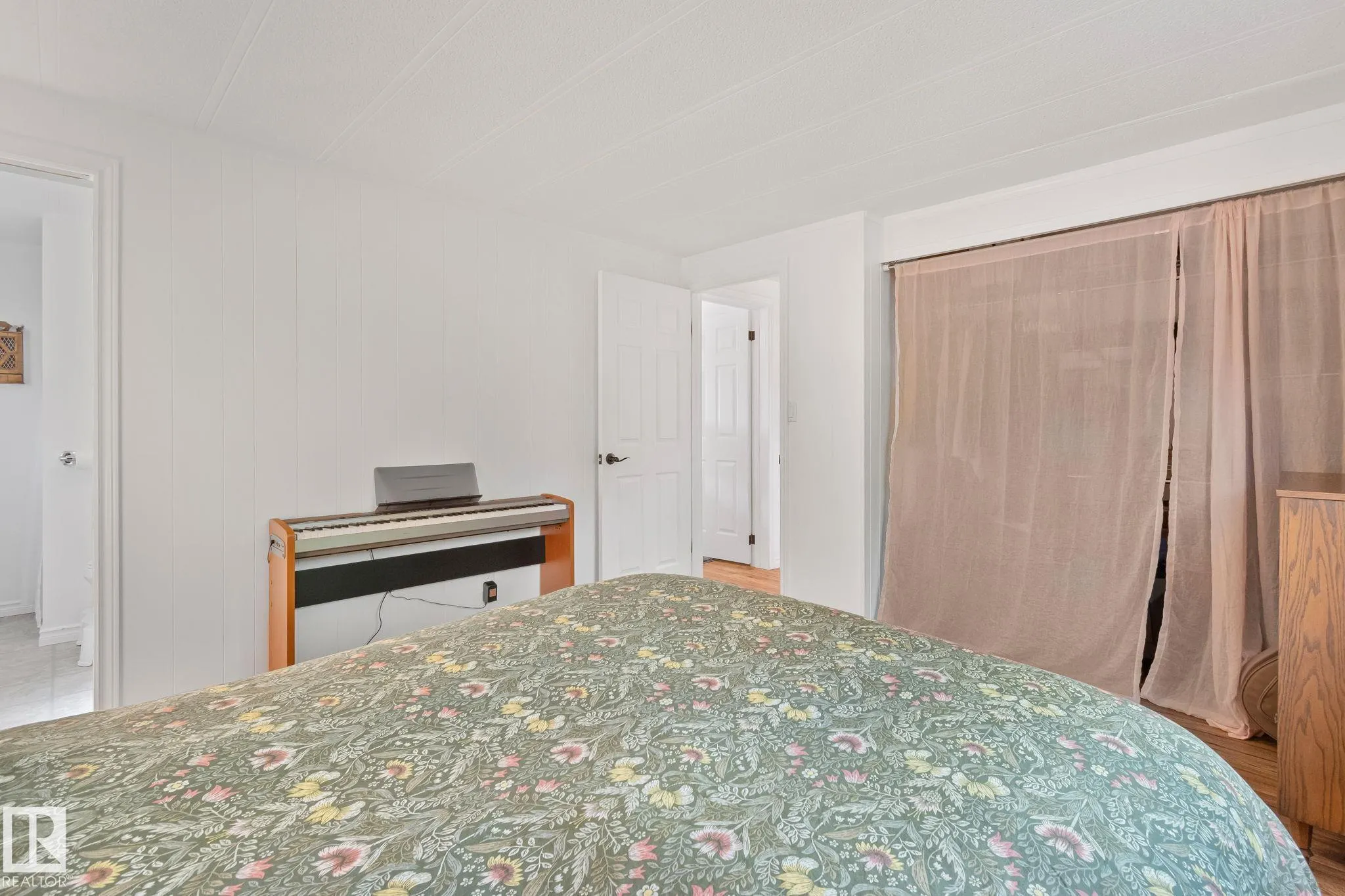 688 Evergreen PA NW