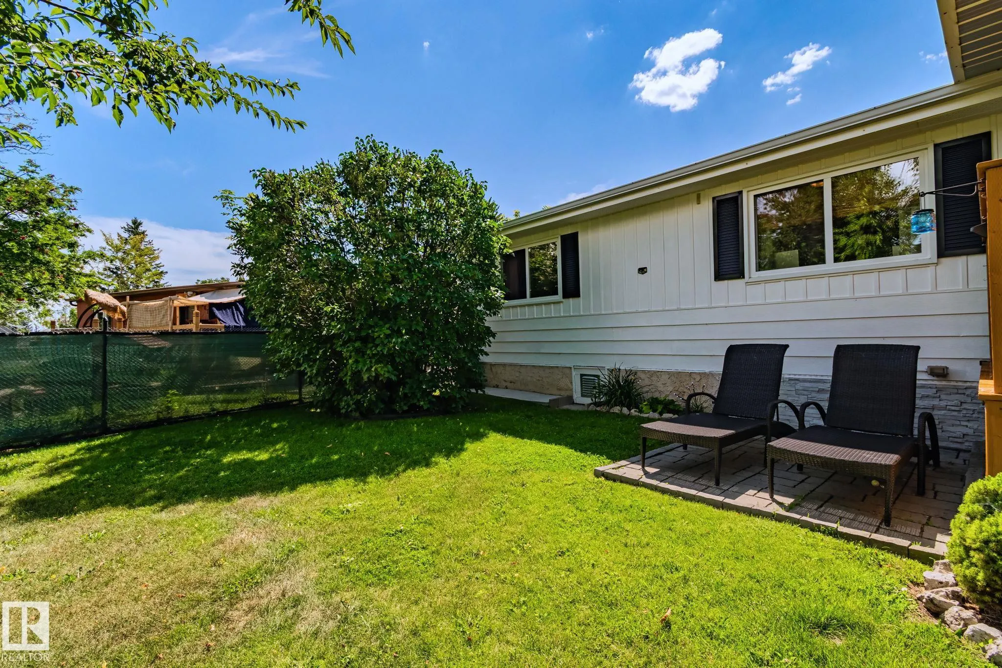 688 Evergreen PA NW