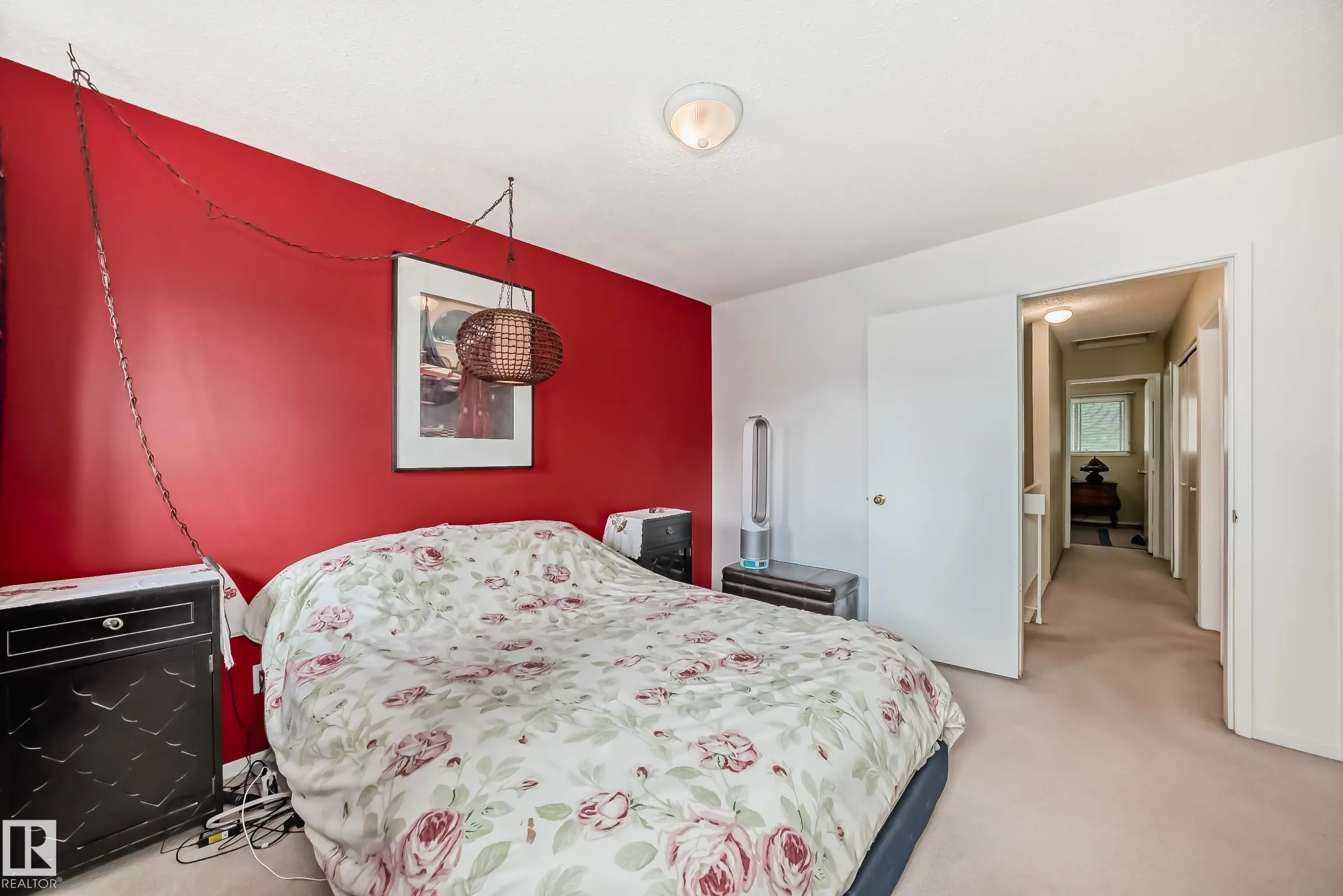 1049 MILLBOURNE
