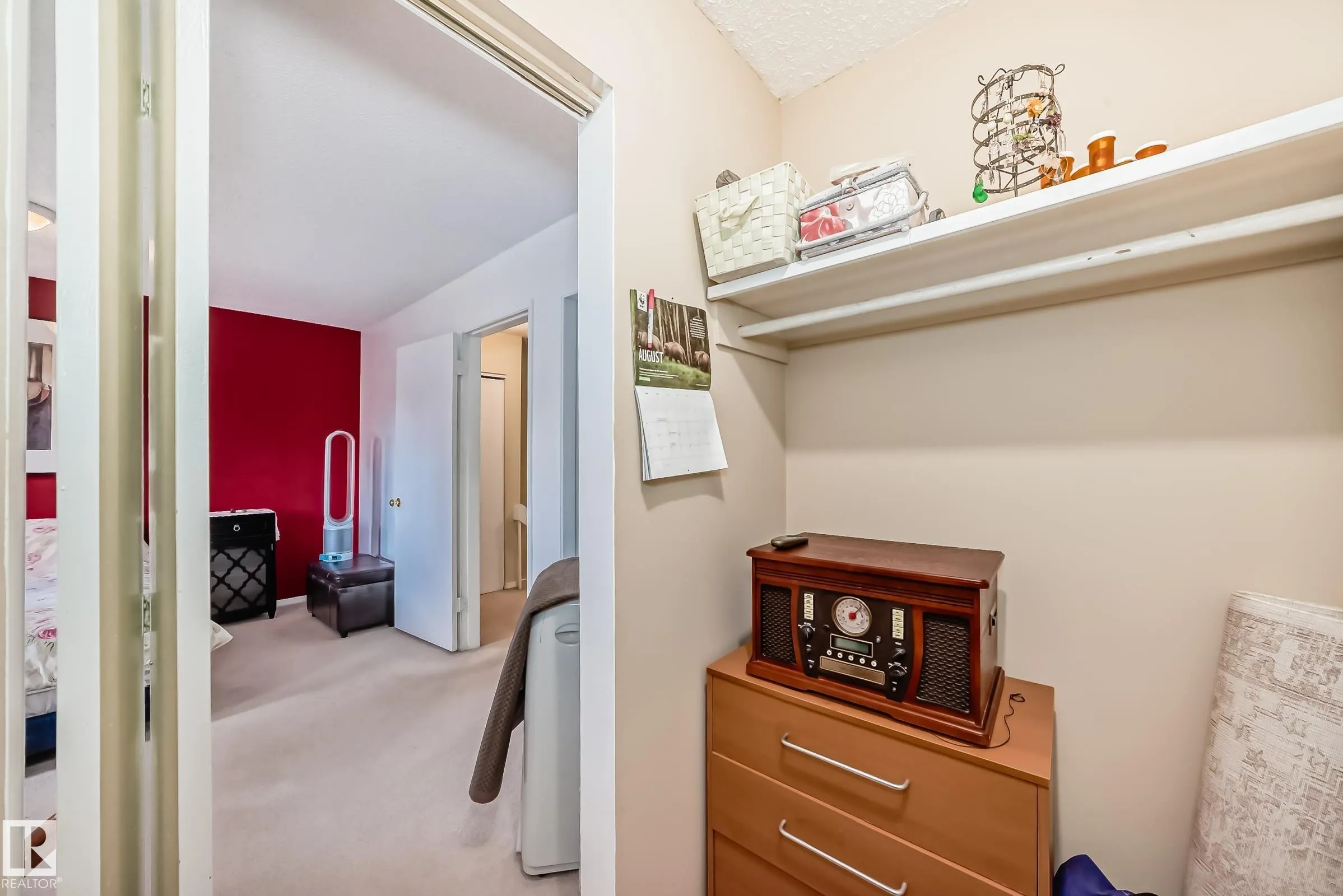 1049 MILLBOURNE