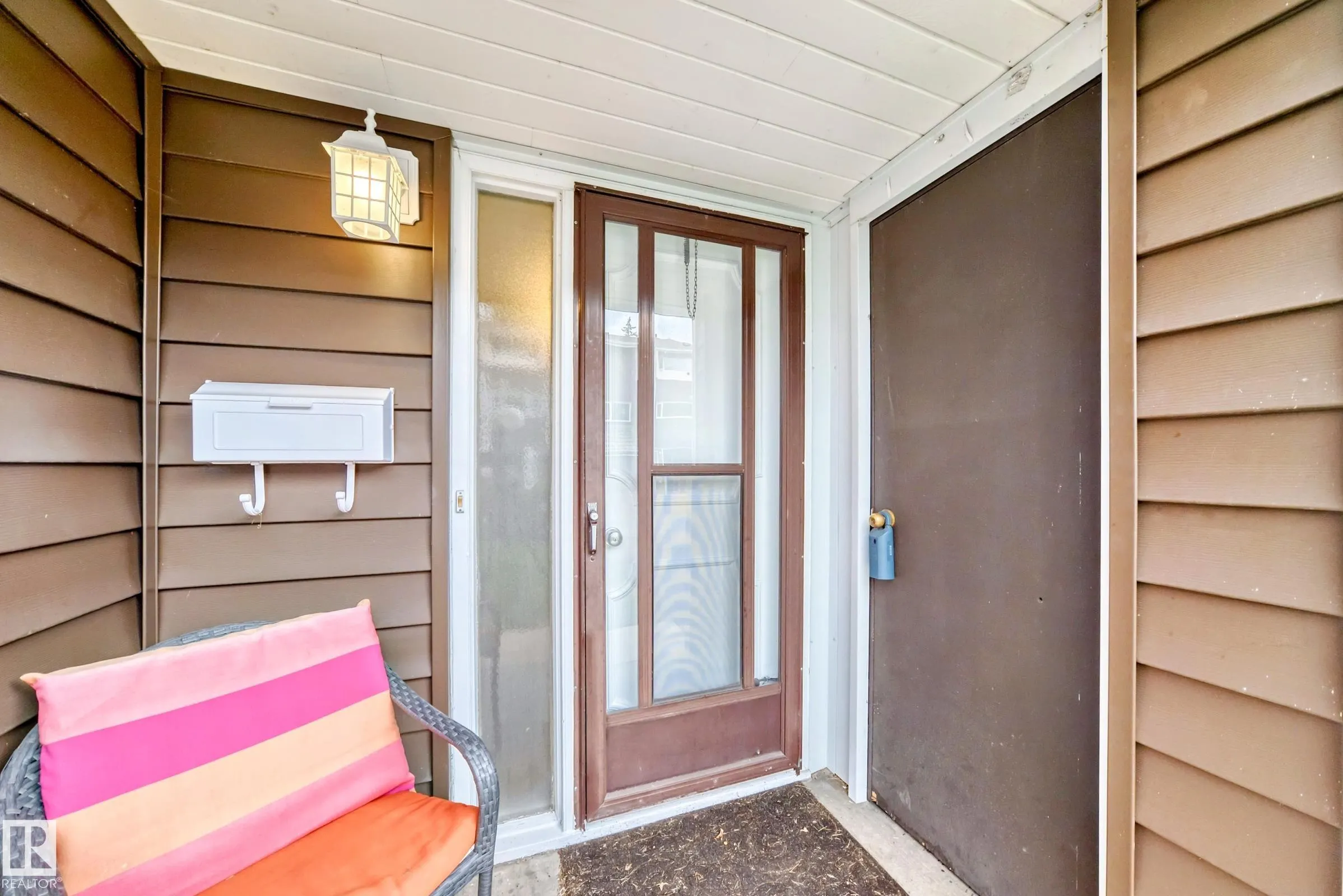 1049 MILLBOURNE