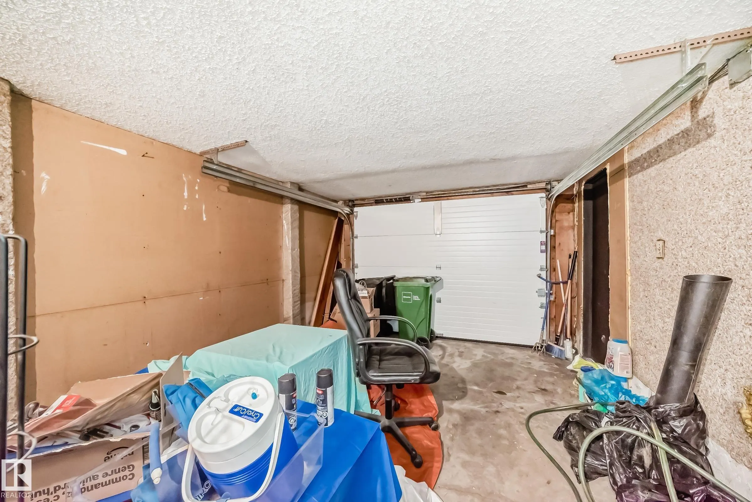 1049 MILLBOURNE