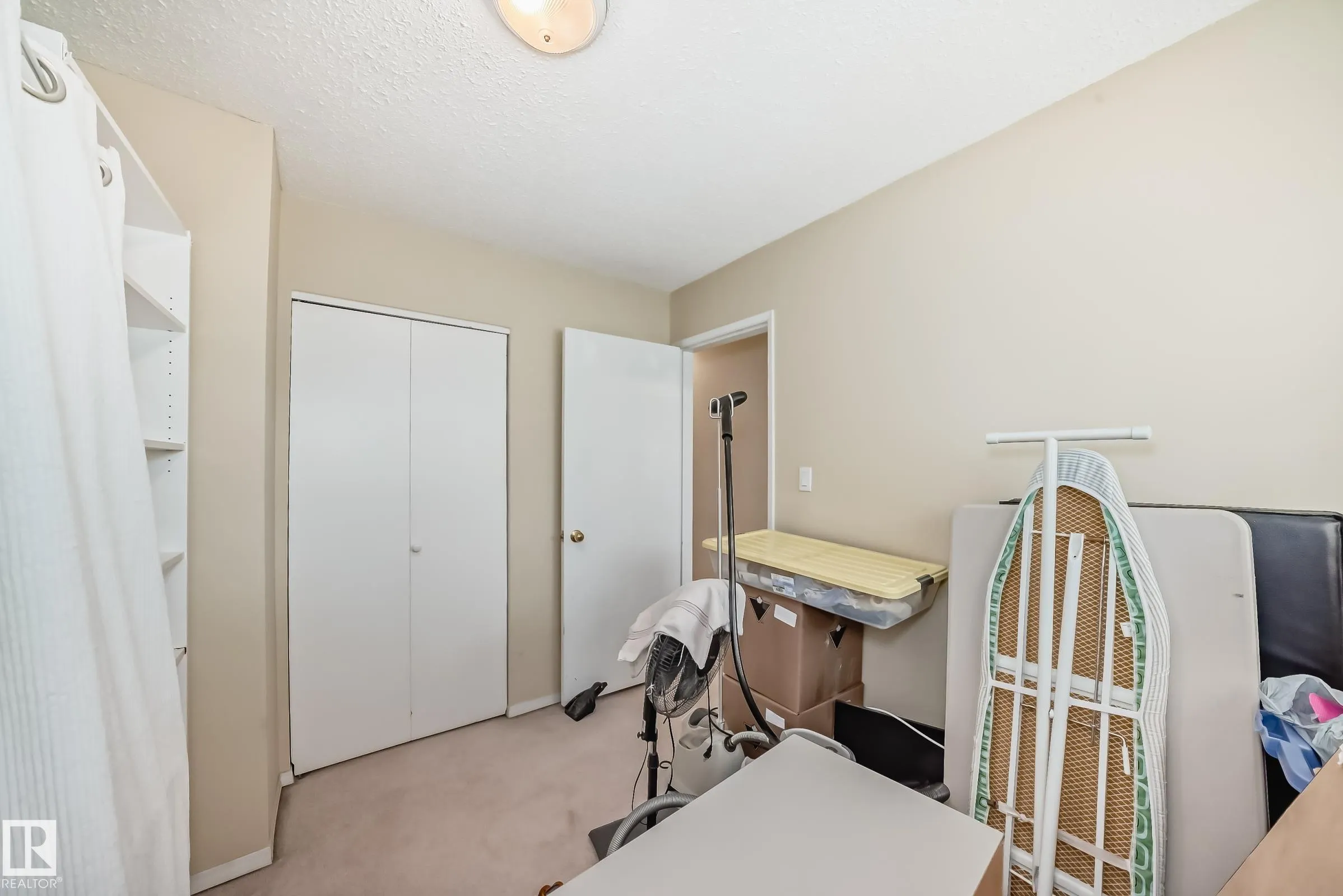 1049 MILLBOURNE