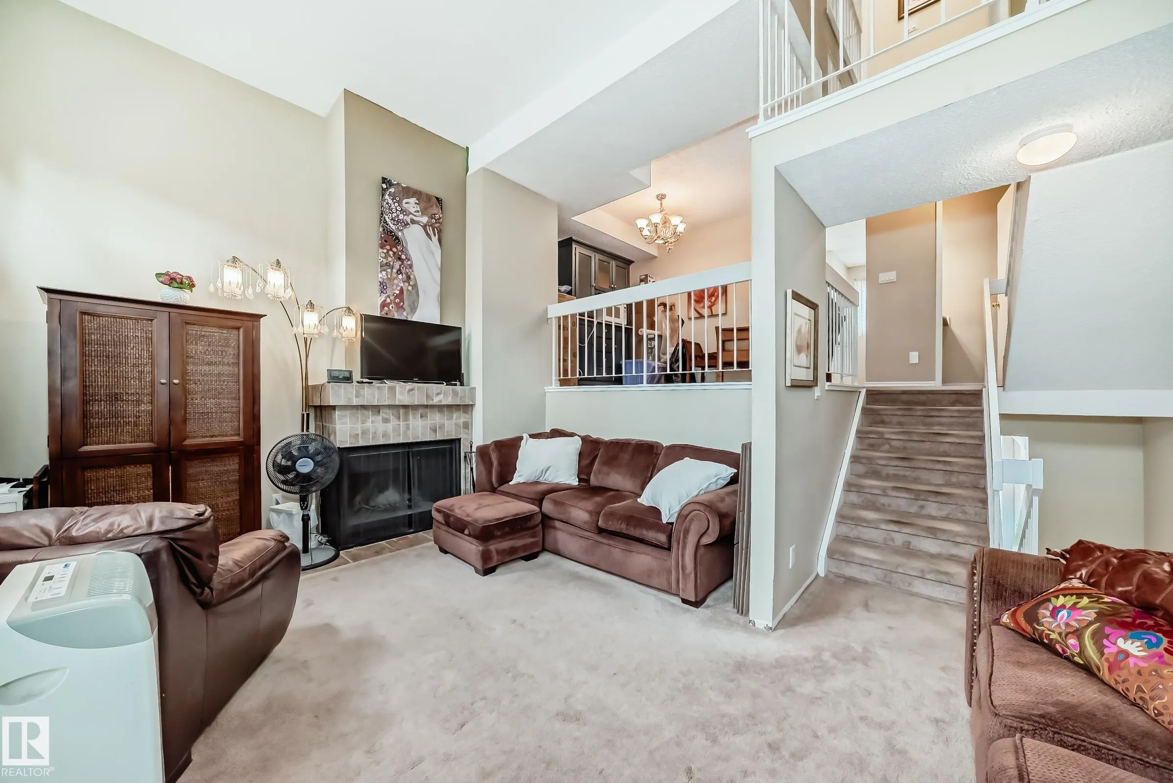 1049 MILLBOURNE