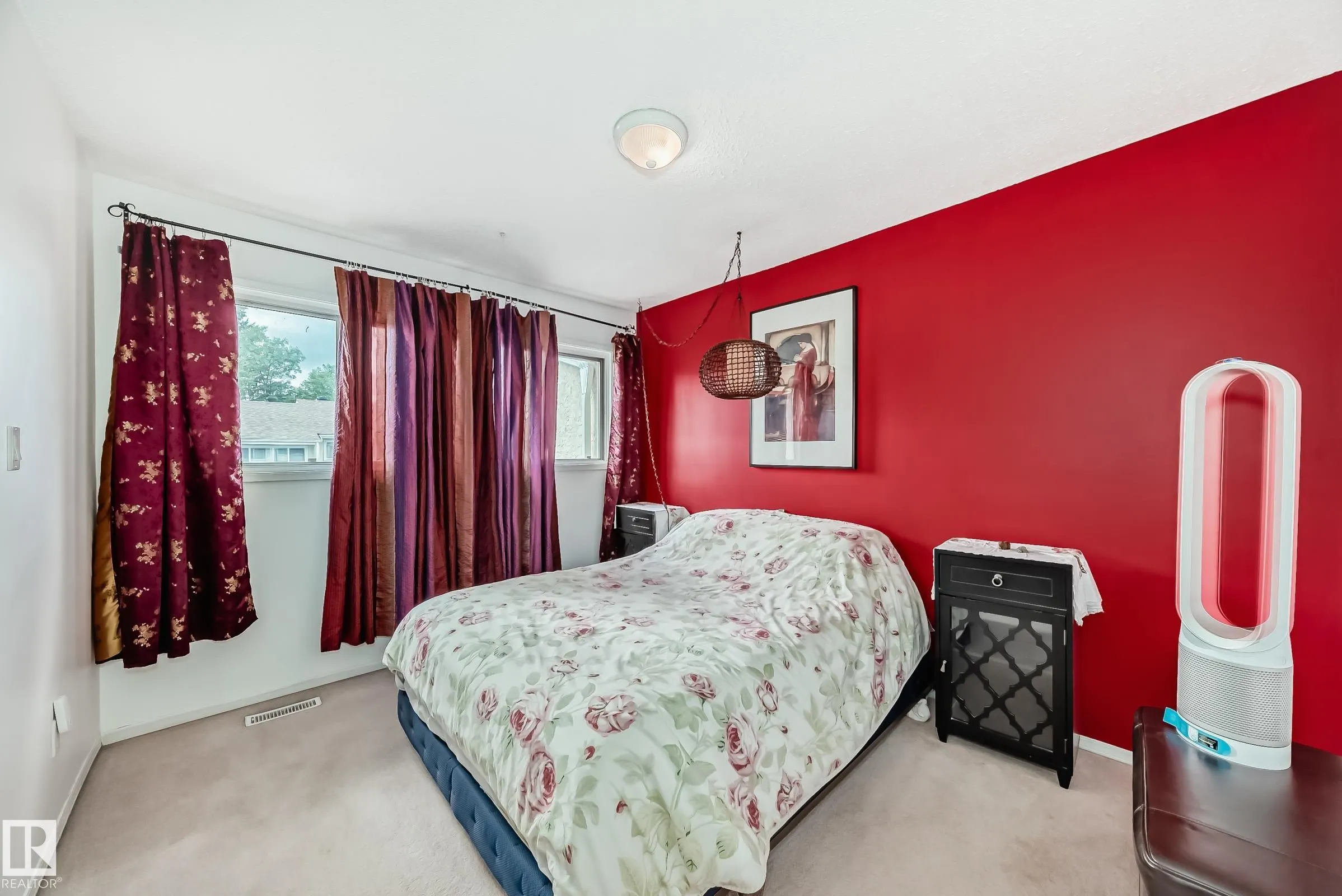 1049 MILLBOURNE