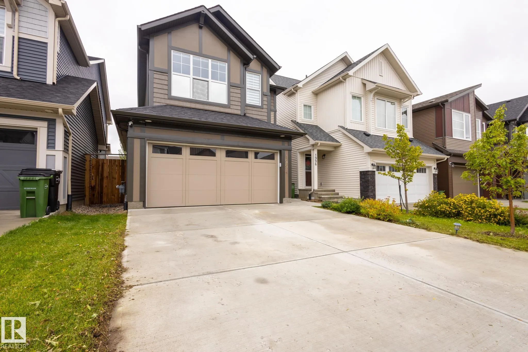 1994 KROETSCH Crescent