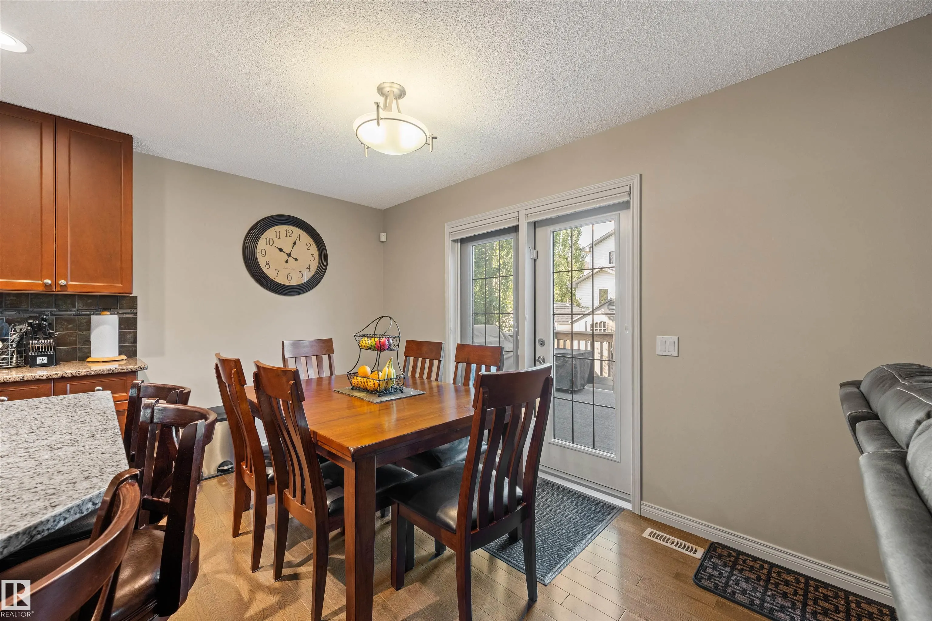 612 FOXTAIL Lane