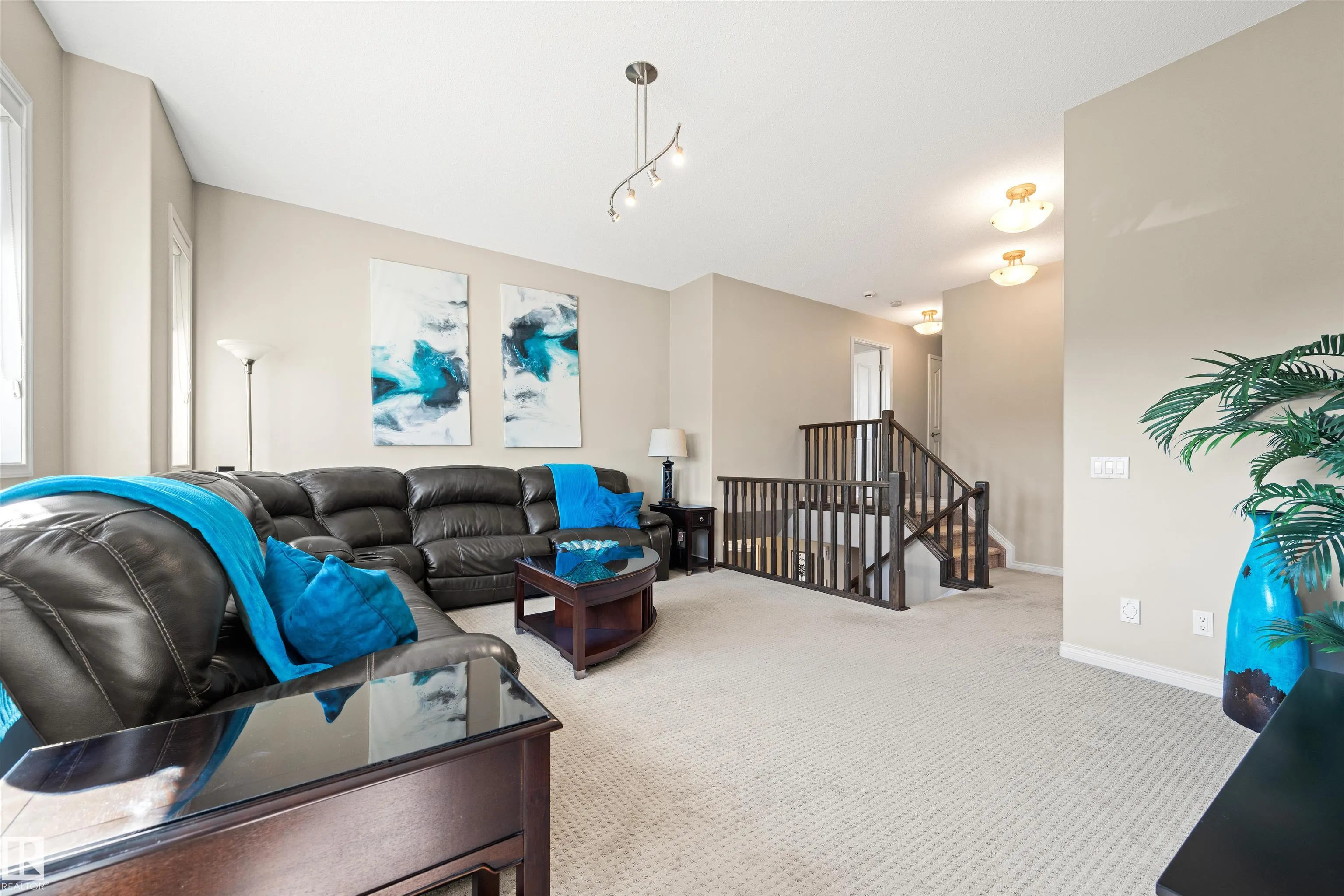 612 FOXTAIL Lane