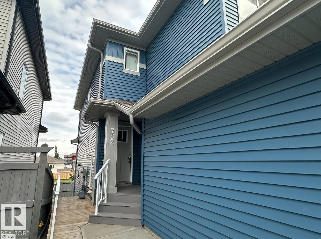 752 Berg Loop