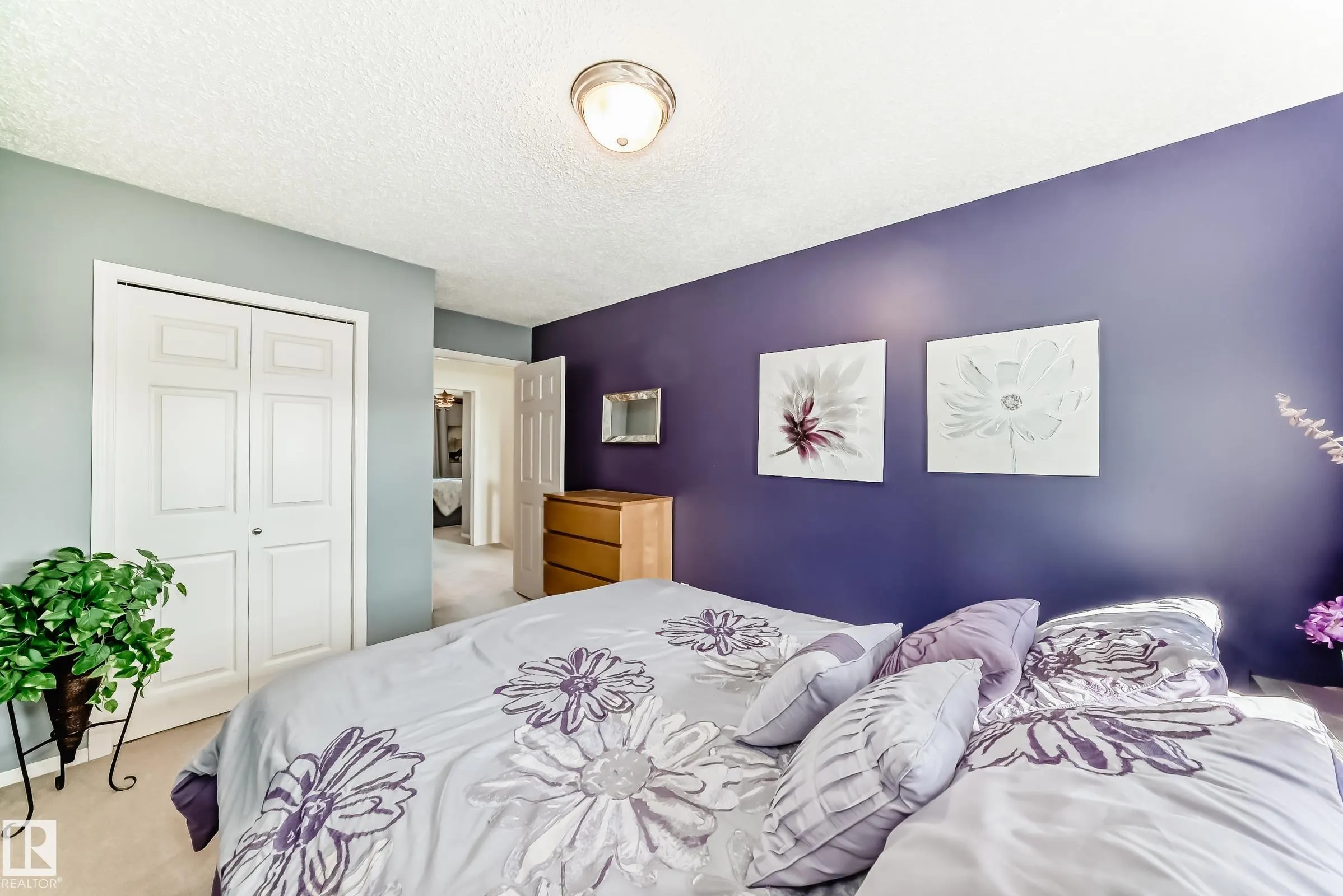 115 CHESTERMERE Drive