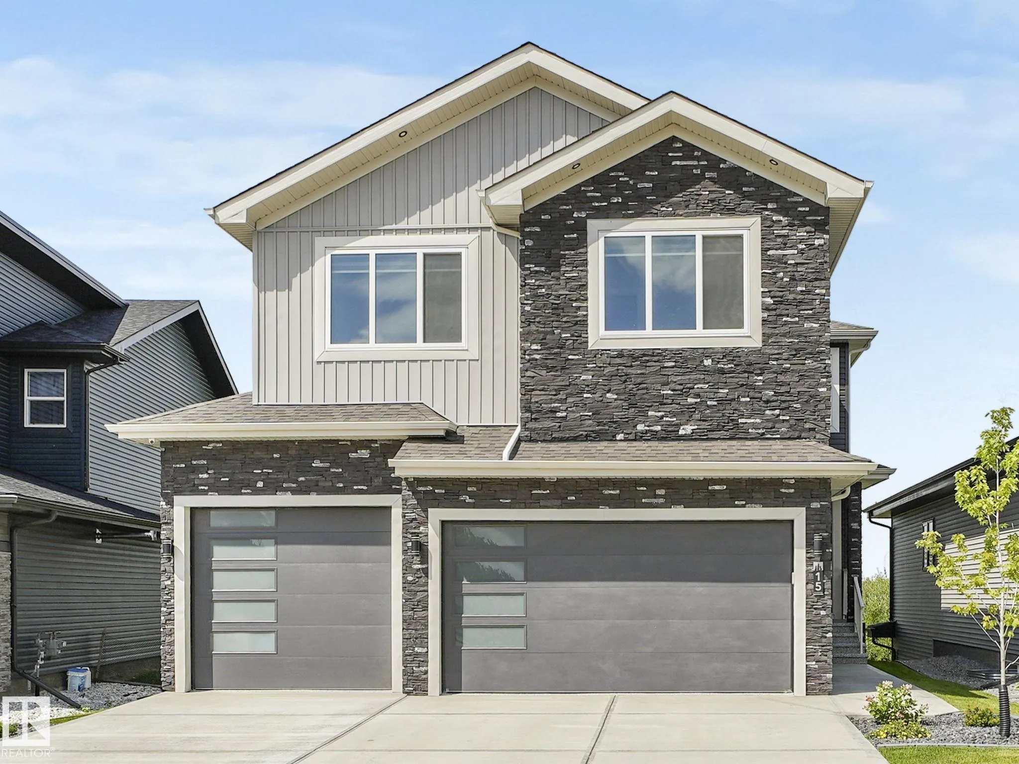 15 ELWYCK Gate