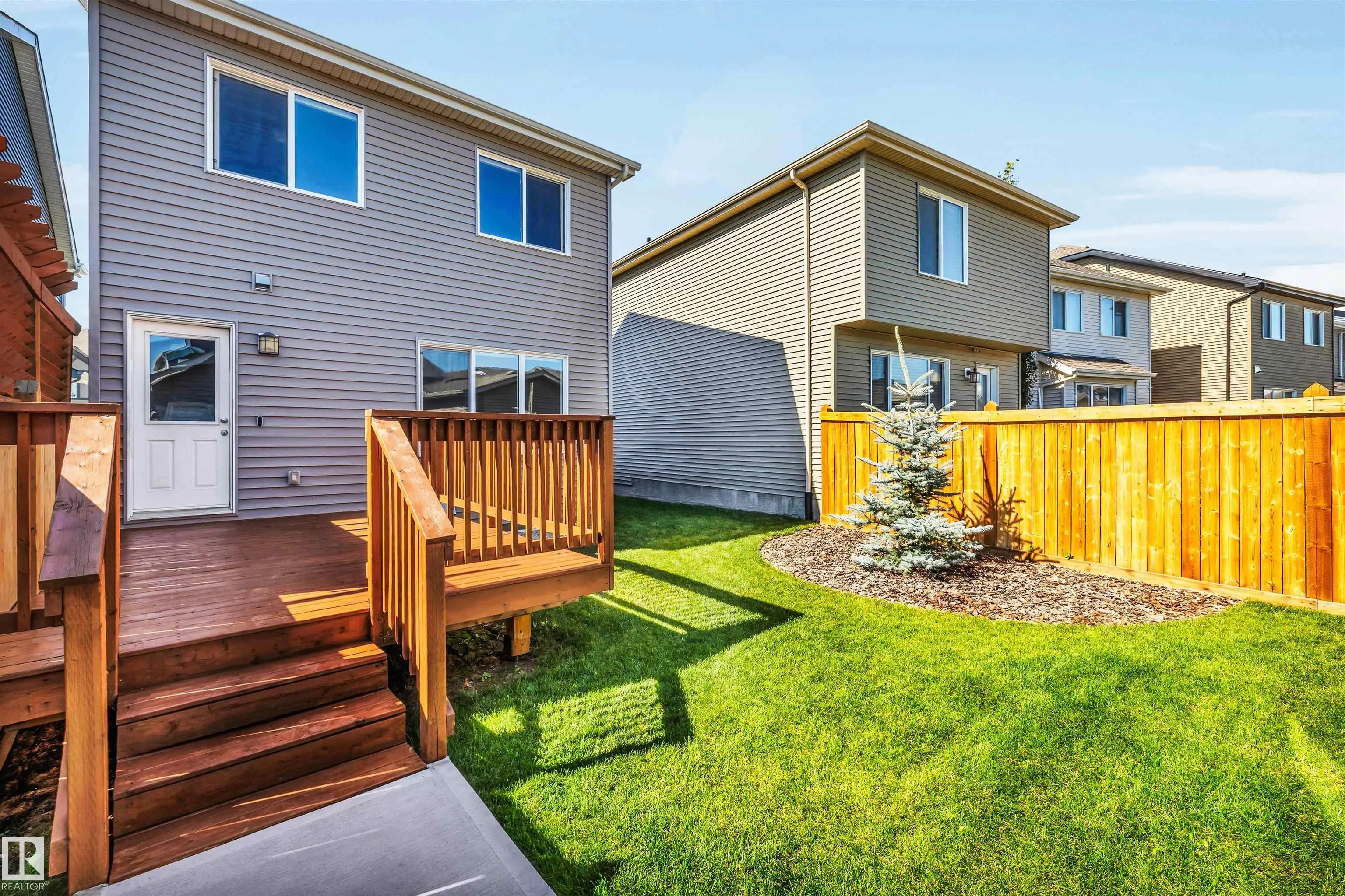 4051 CHAPPELLE Green
