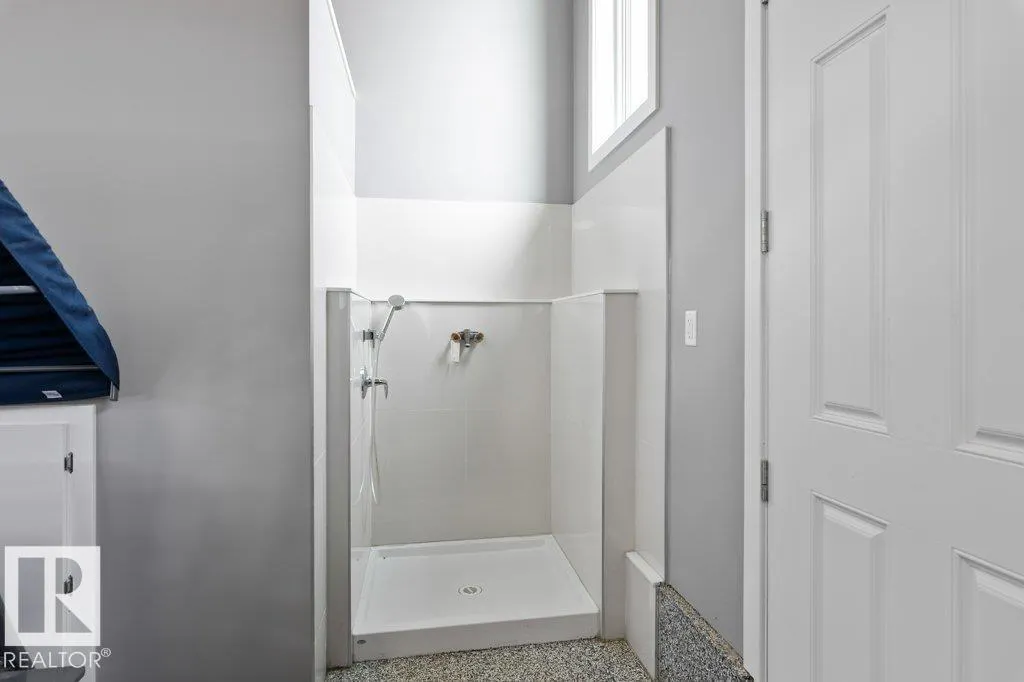 55004 RGE ROAD 271