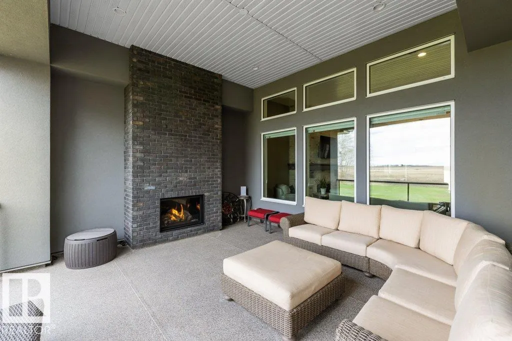 55004 RGE ROAD 271