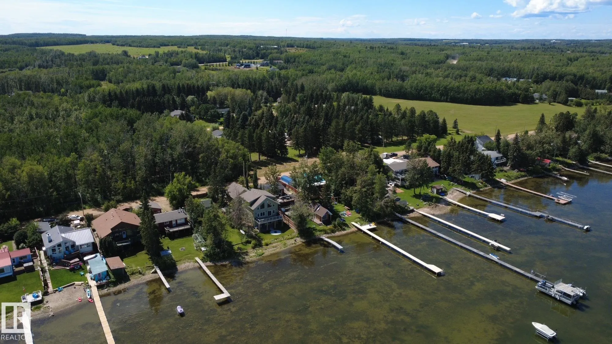 8 Lake Avenue