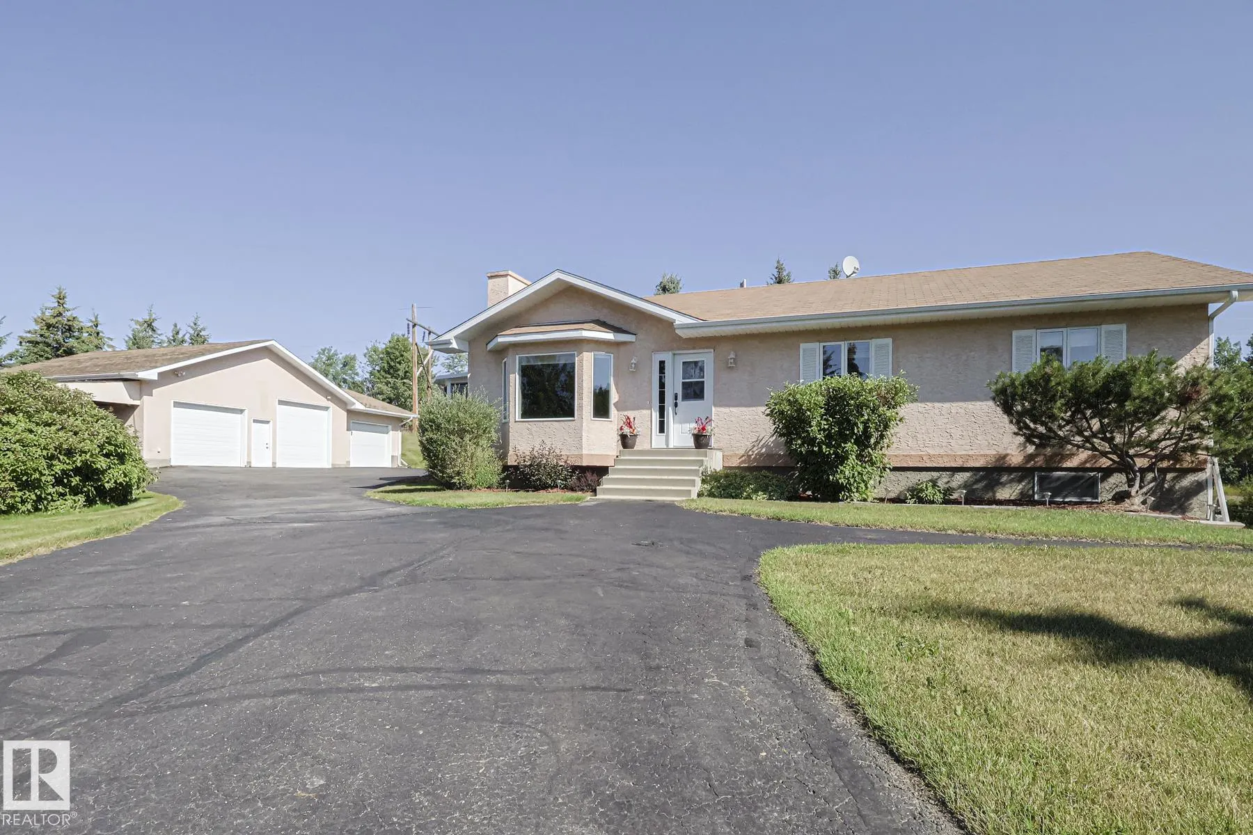 2022 PARKLAND Drive