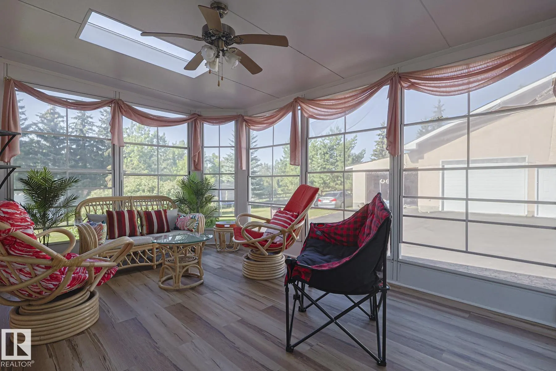 2022 PARKLAND Drive