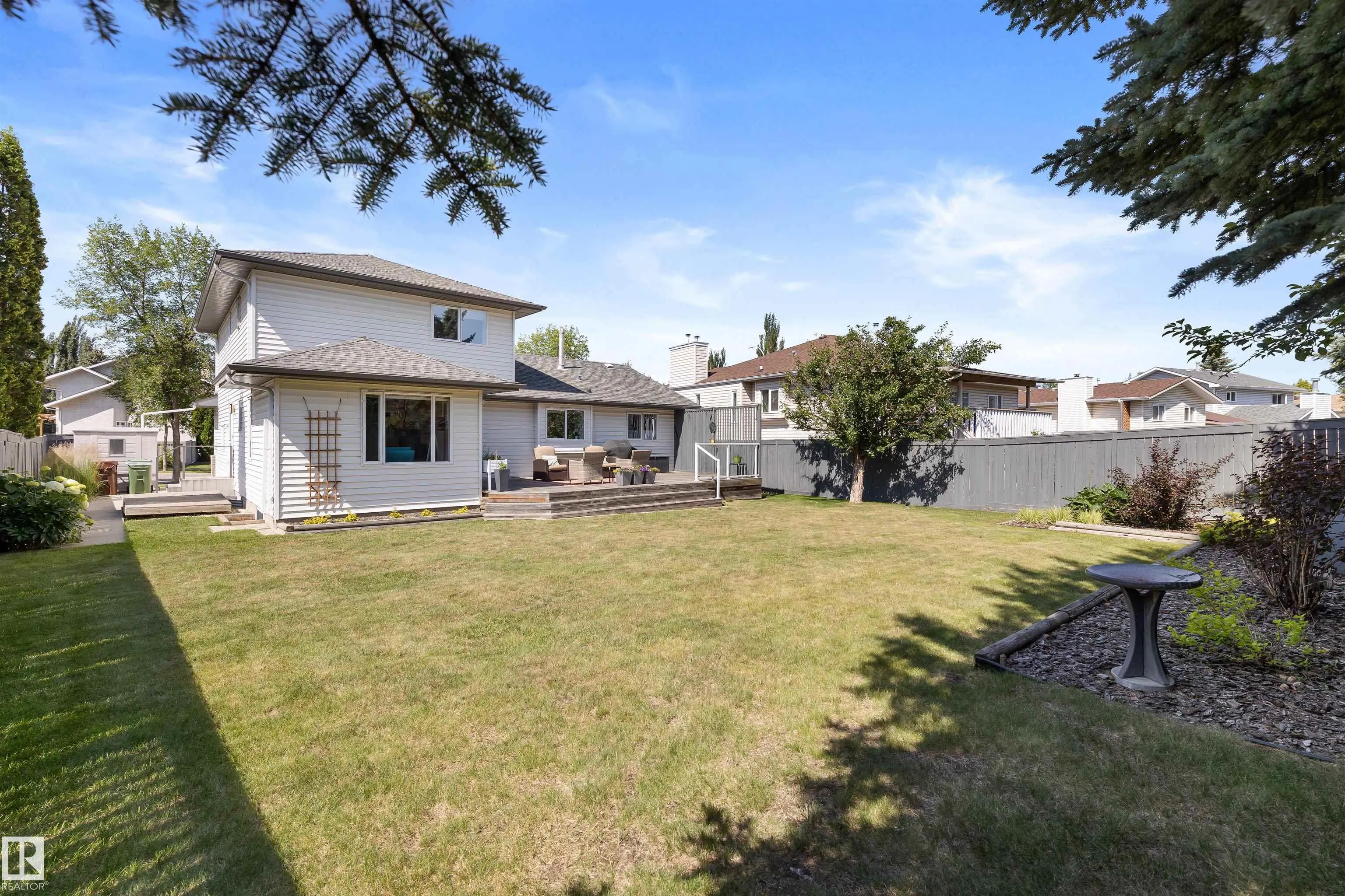 152 HERITAGE Drive