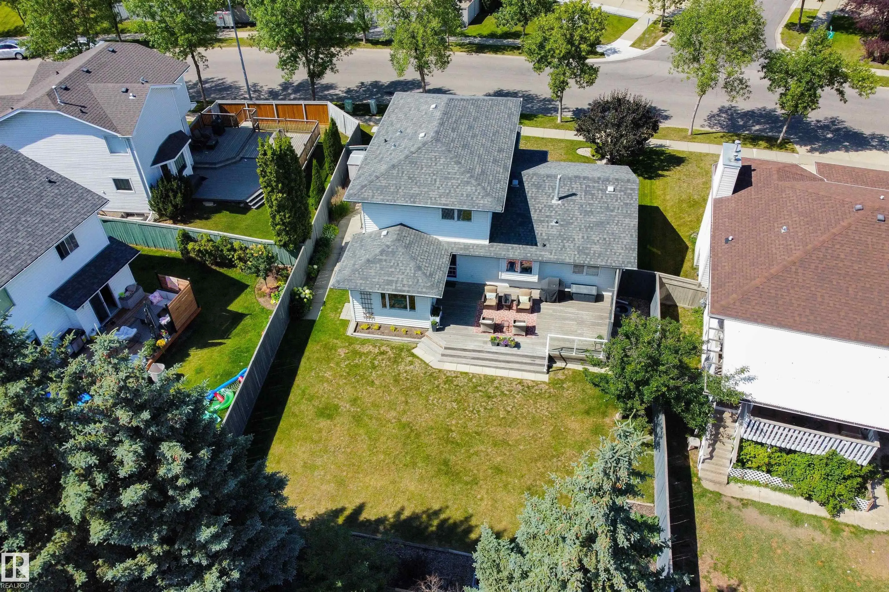 152 HERITAGE Drive